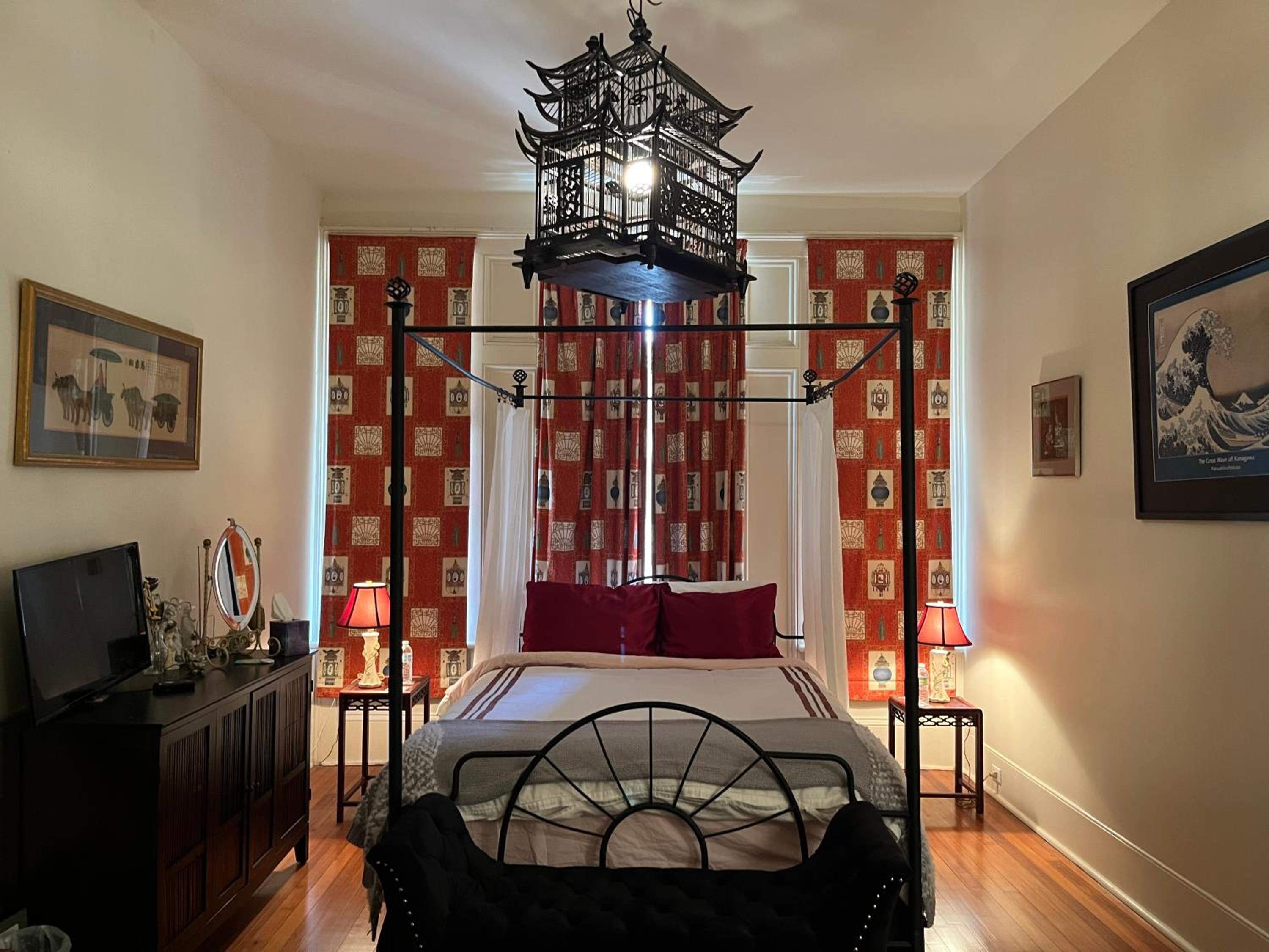 Deluxe Double Room with Bath - Photo 2