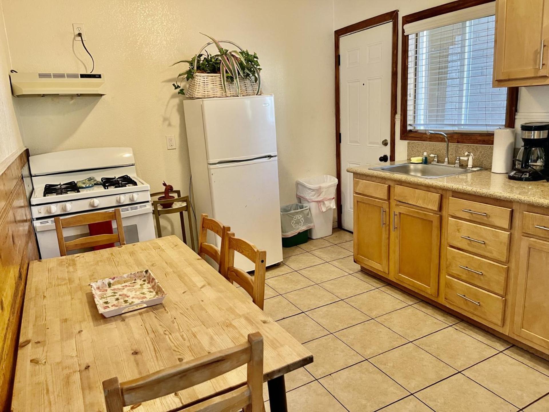Two-Bedroom House photo 3