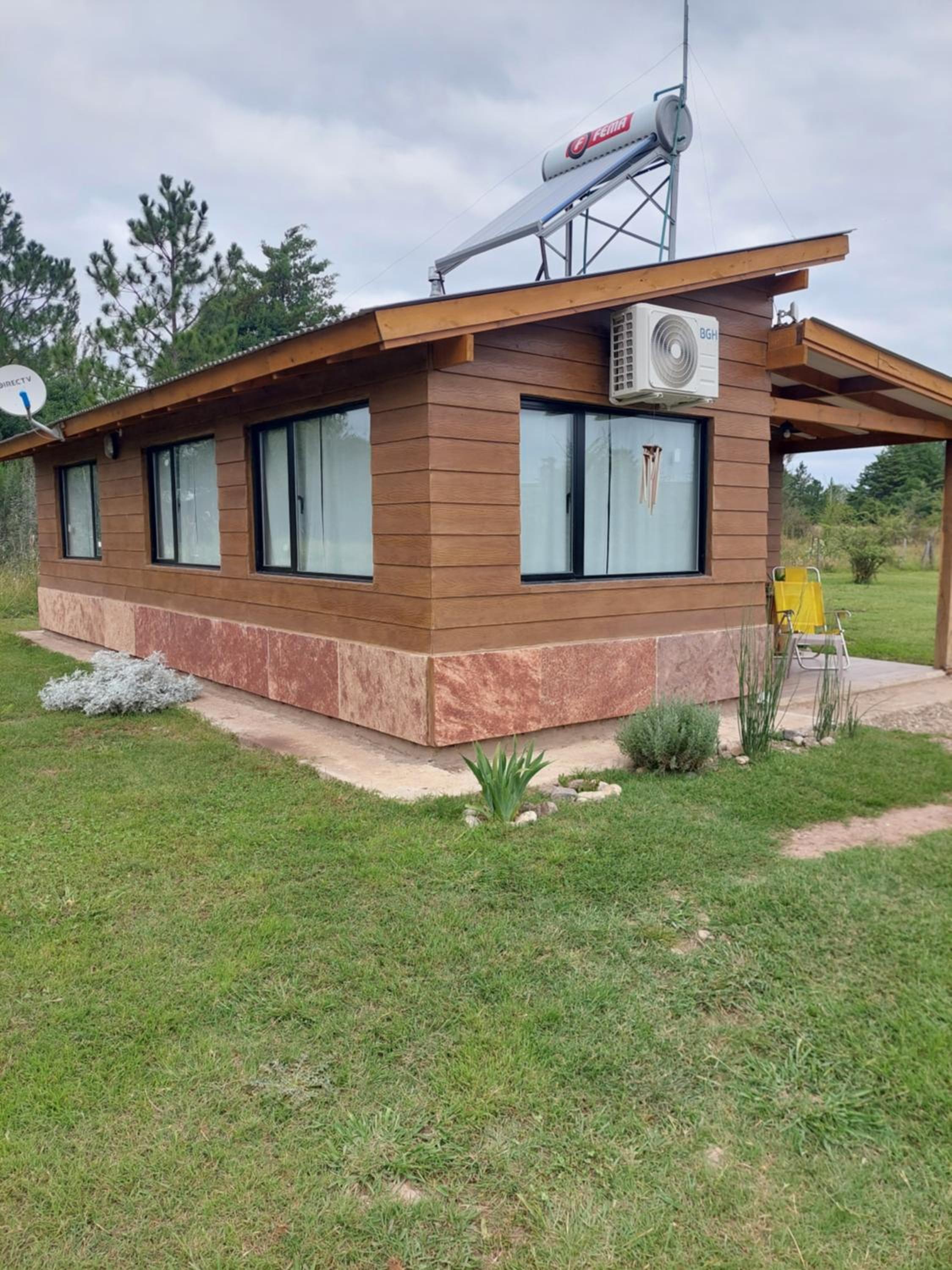 Two-Bedroom House photo 2