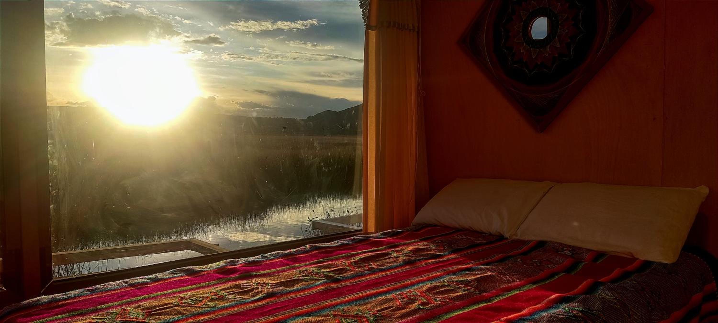 Double or Twin Room with Lake View photo 2