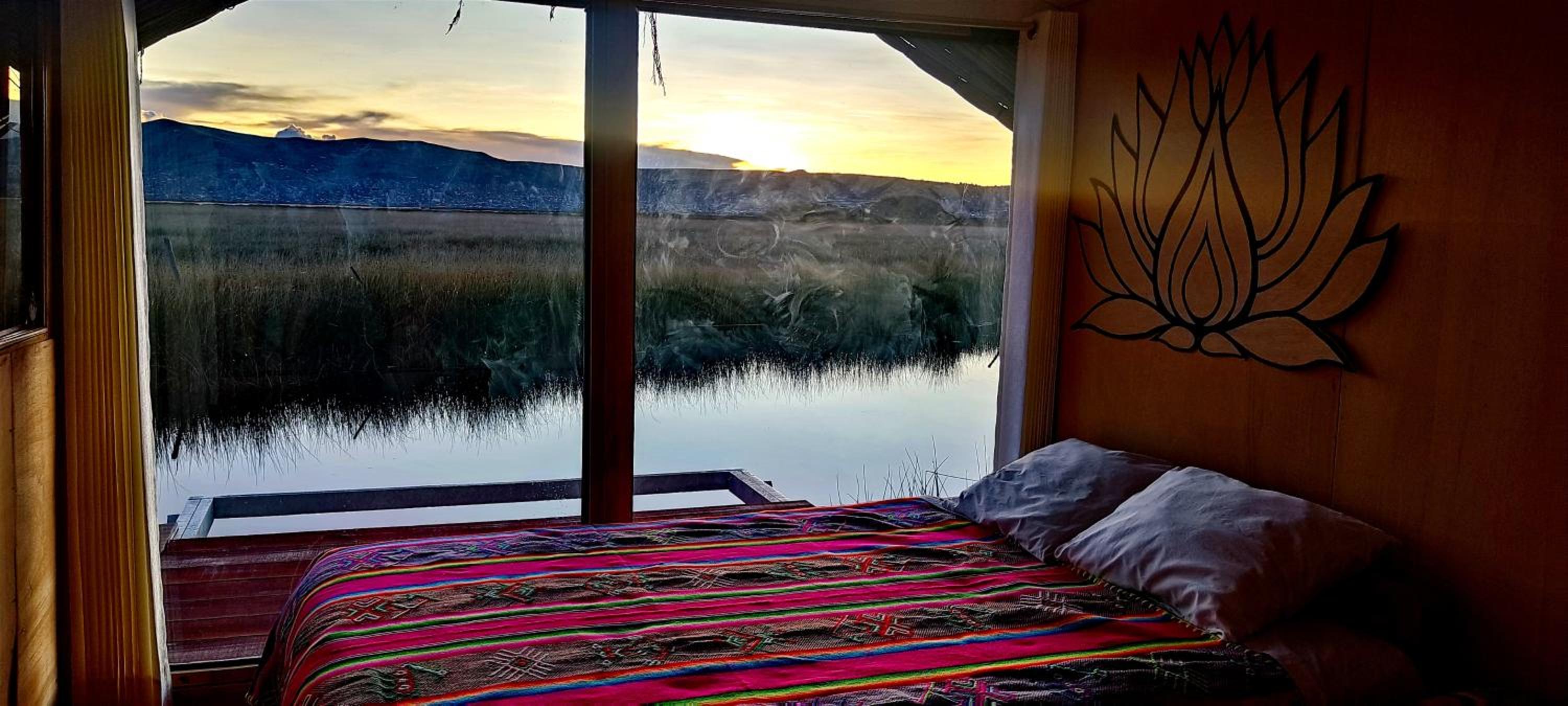 Double or Twin Room with City View photo 2