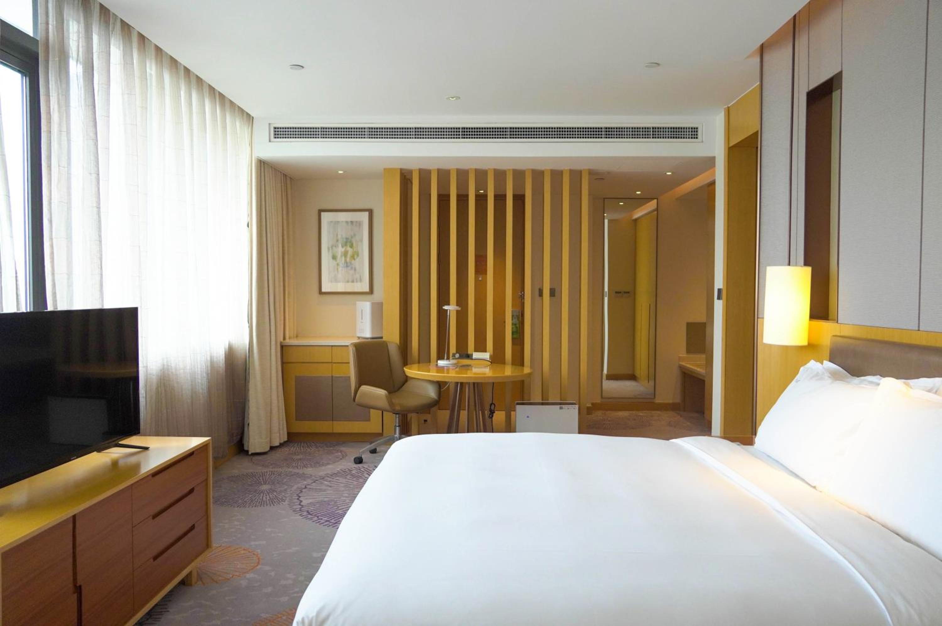 Premium Room - Photo 4
