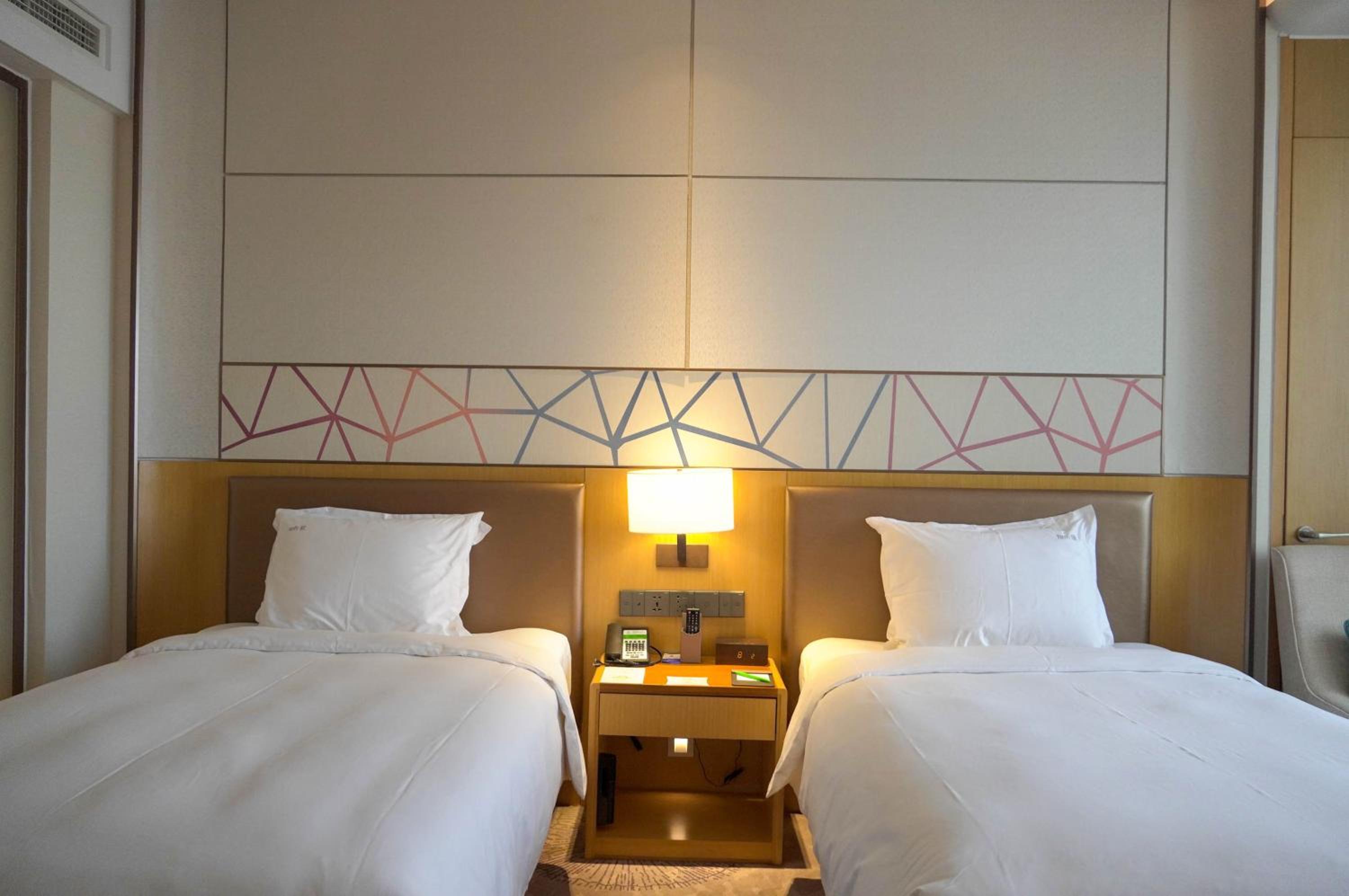 Standard Room - Photo 1