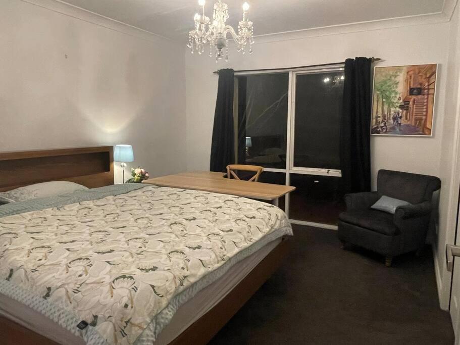 Three-Bedroom Apartment photo 1