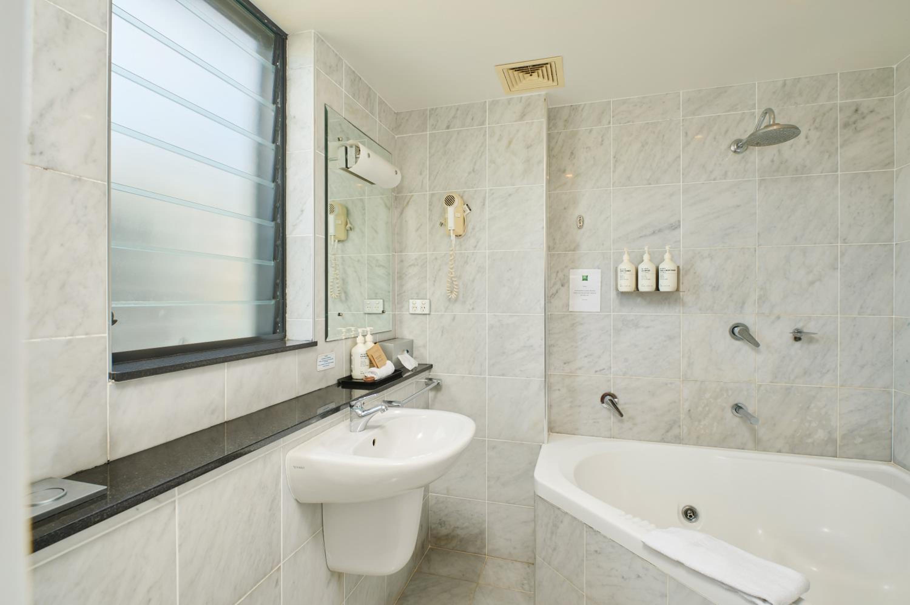 Standard Spa Room - Photo 3
