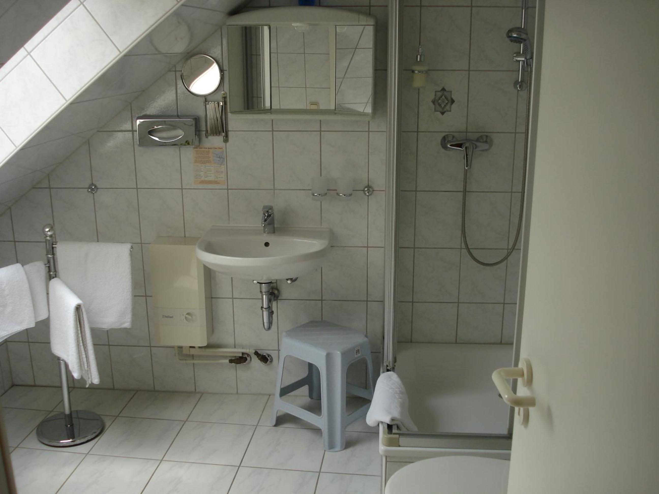 Double Room - Photo 3