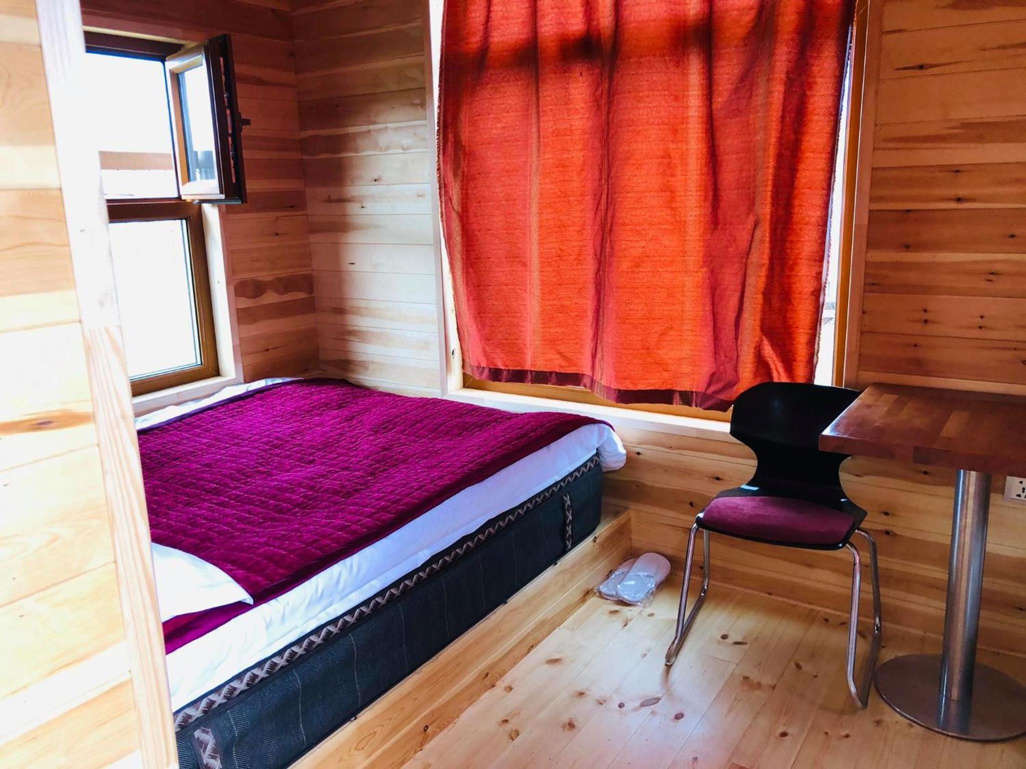 Double Room with Private Bathroom photo 1