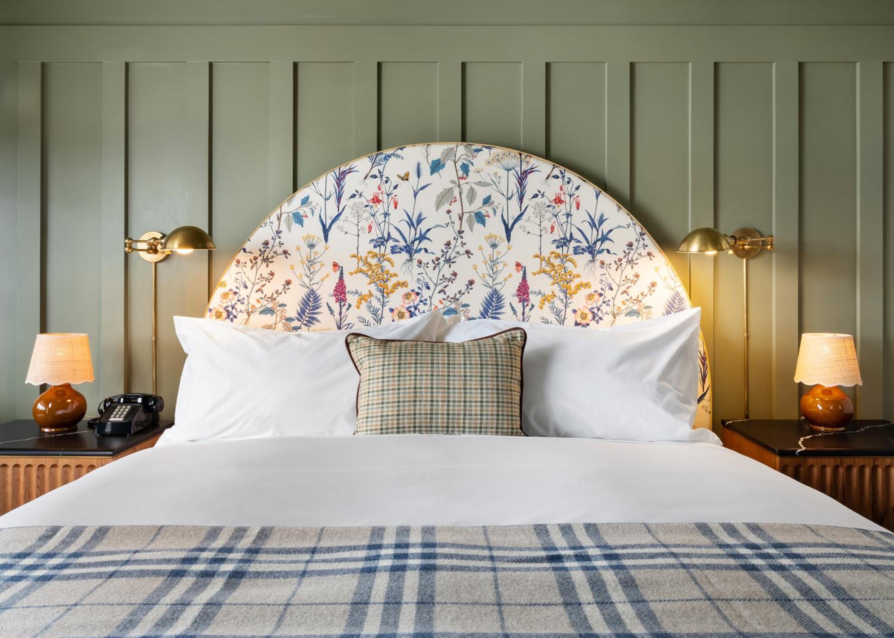 Queen Room - Photo 3