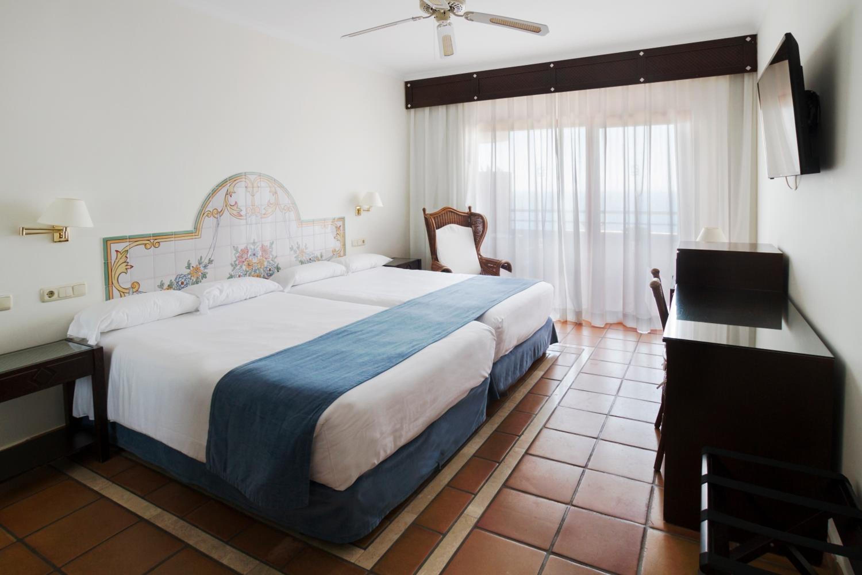 Triple Room - Photo 1
