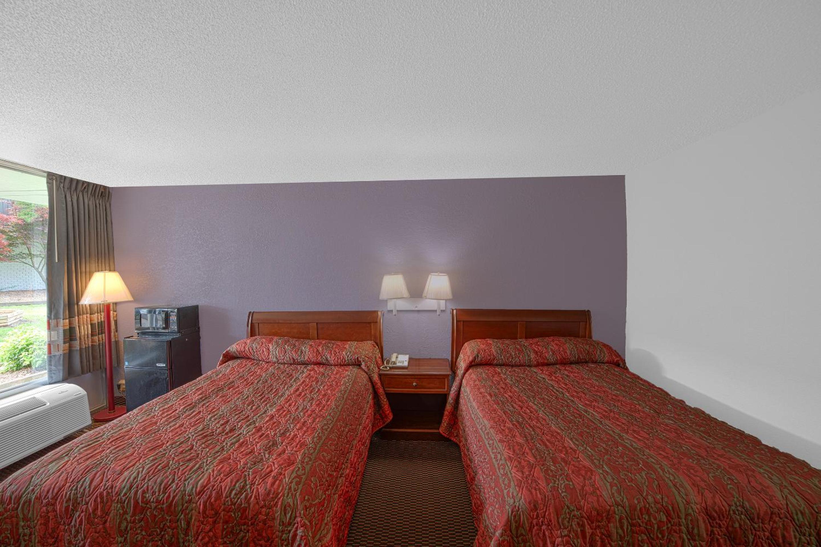 2 Full Beds Non-Smoking photo 2