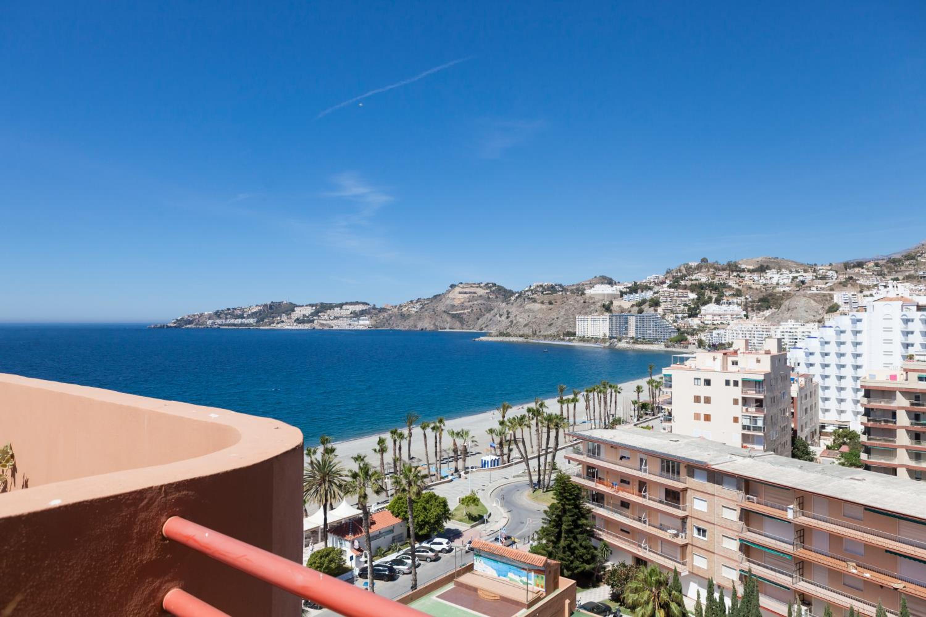 Suite with Sea View - Photo 16