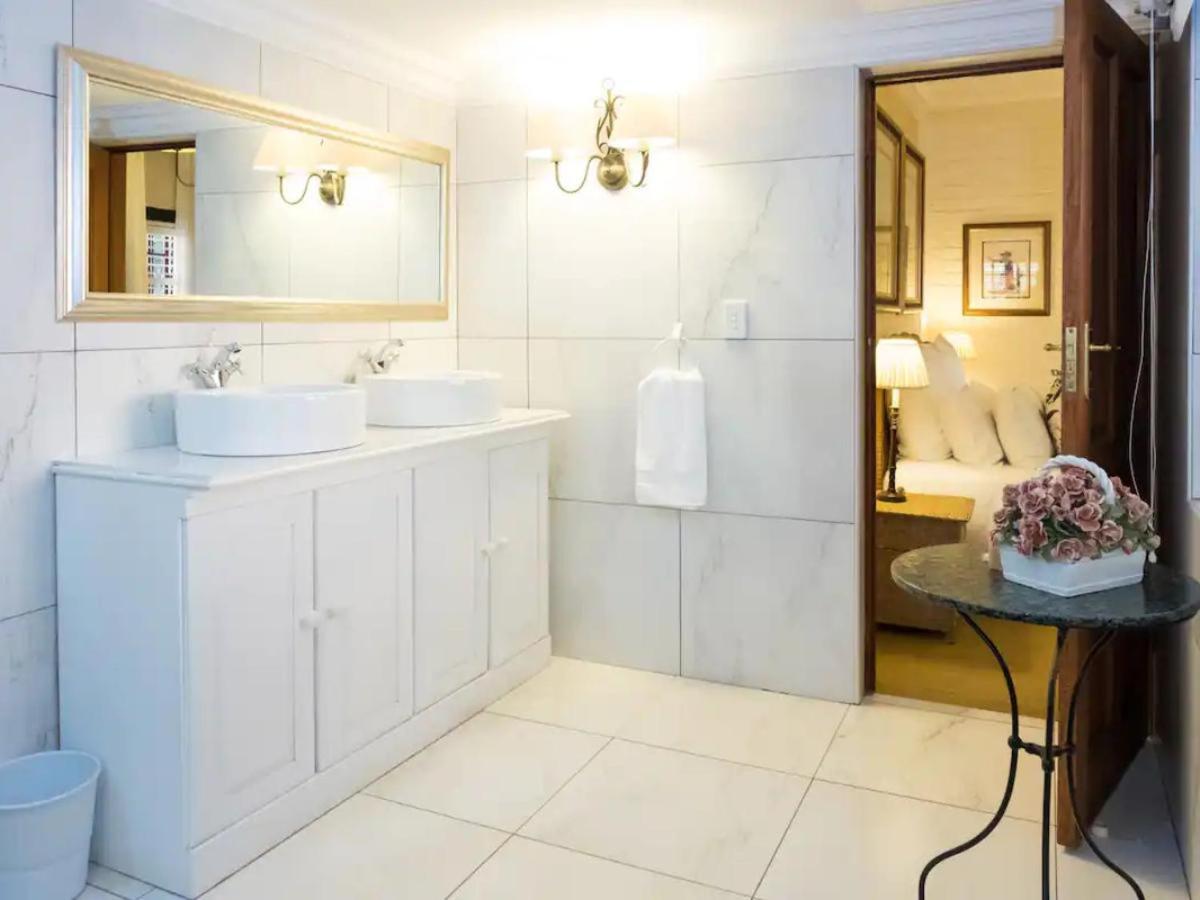 Two-Bedroom Chalet photo 2