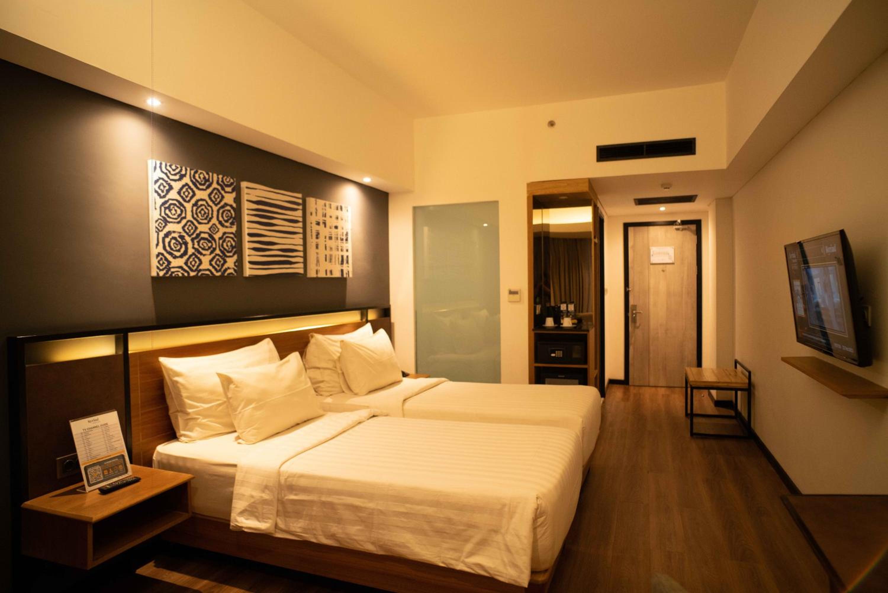 Deluxe Twin Room photo 2