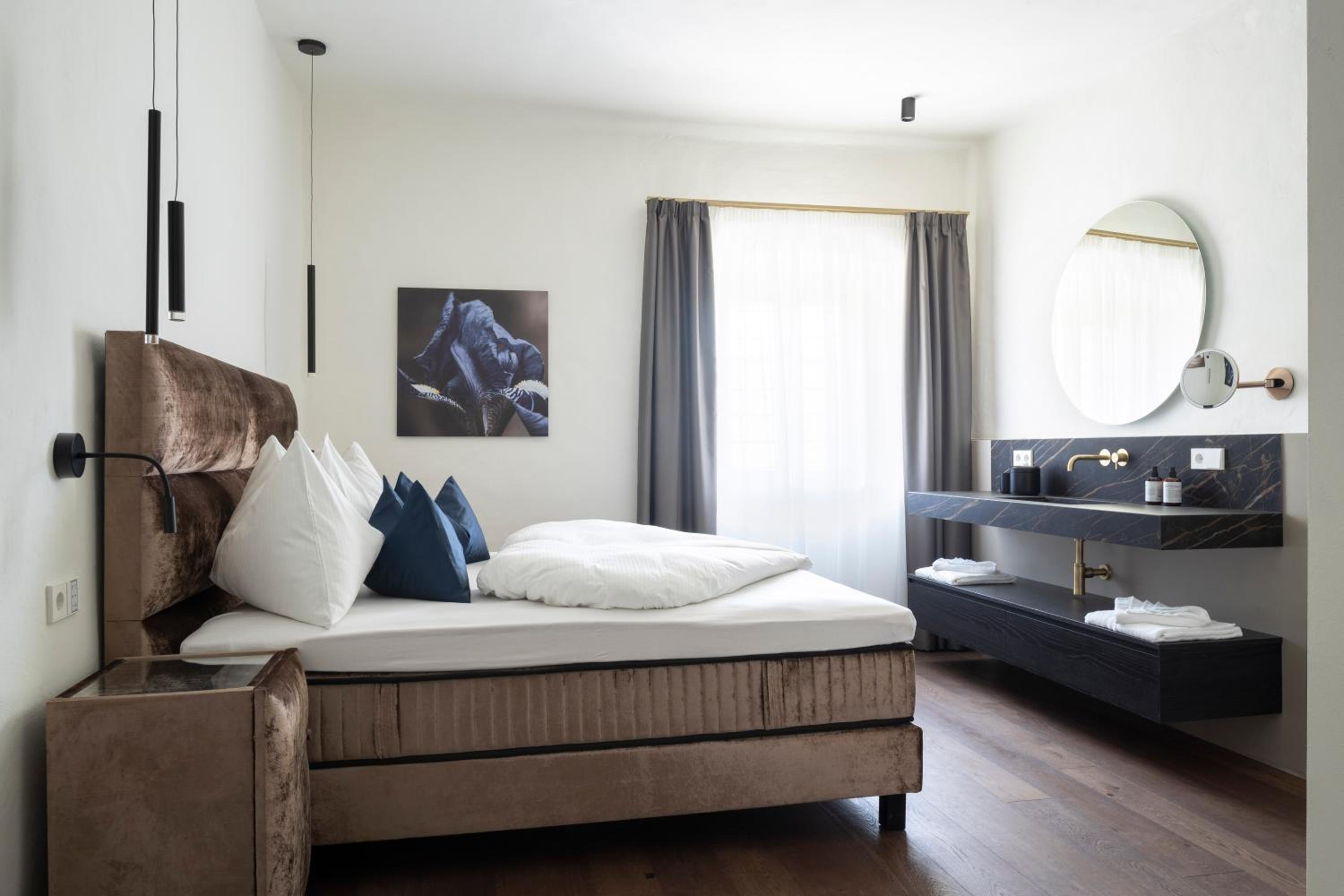 Deluxe Suite photo 1