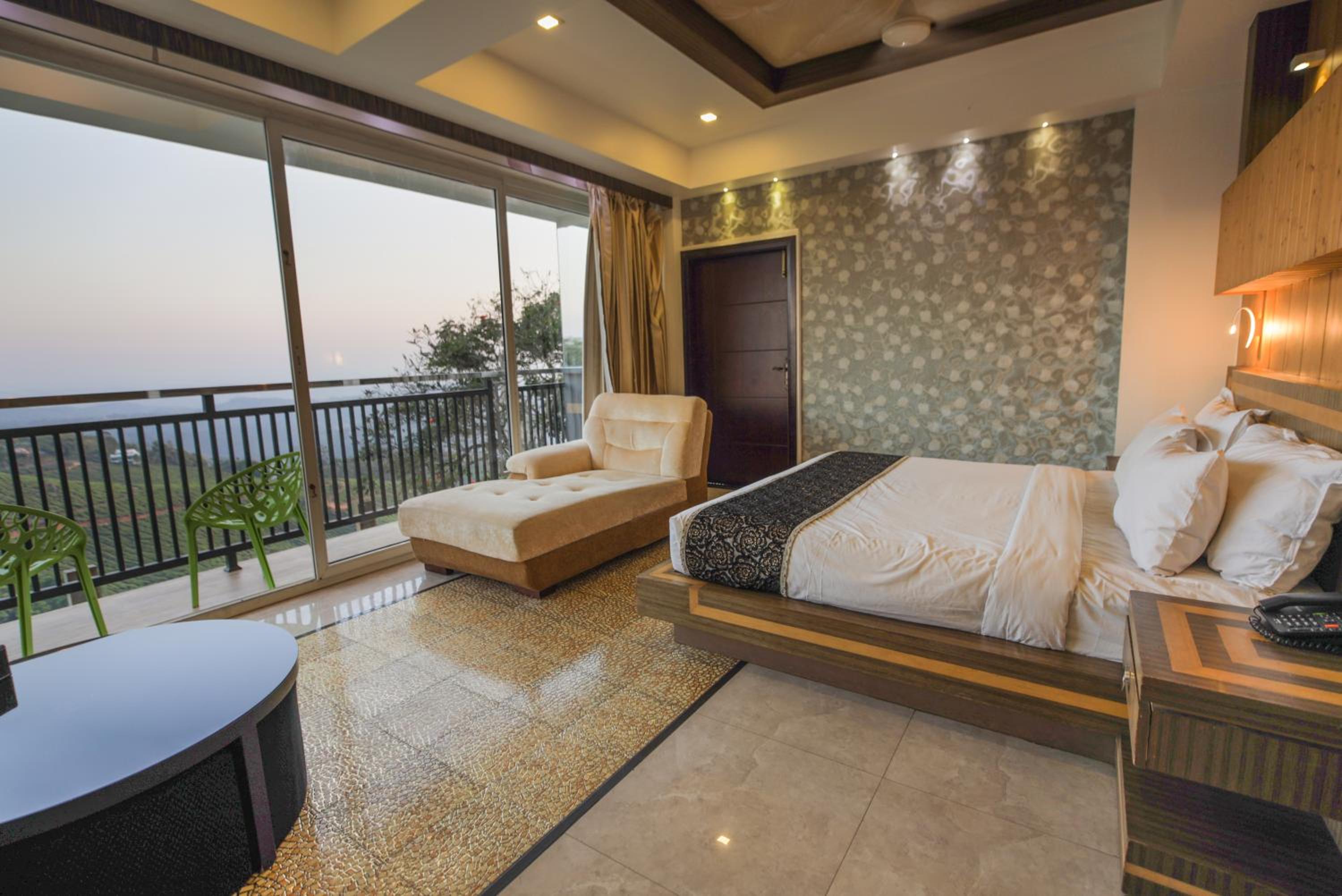 Interconnected club suite with Complimentary Adventure Activities and 100 Spread Breakfast Interconnected club suite with Complimentary Adventure Activities and 100 Spread Breakfast