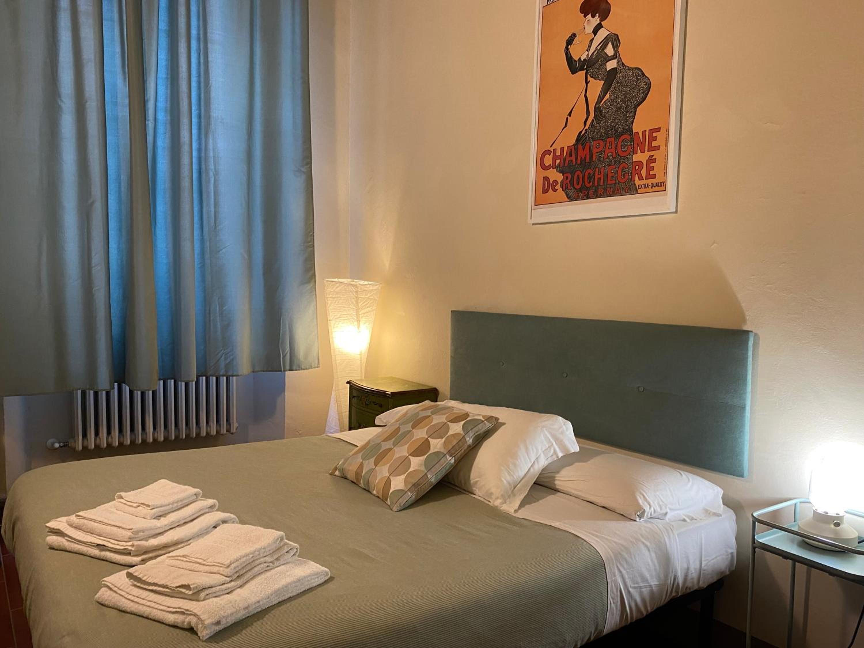 Double Room with Private Bathroom photo 1