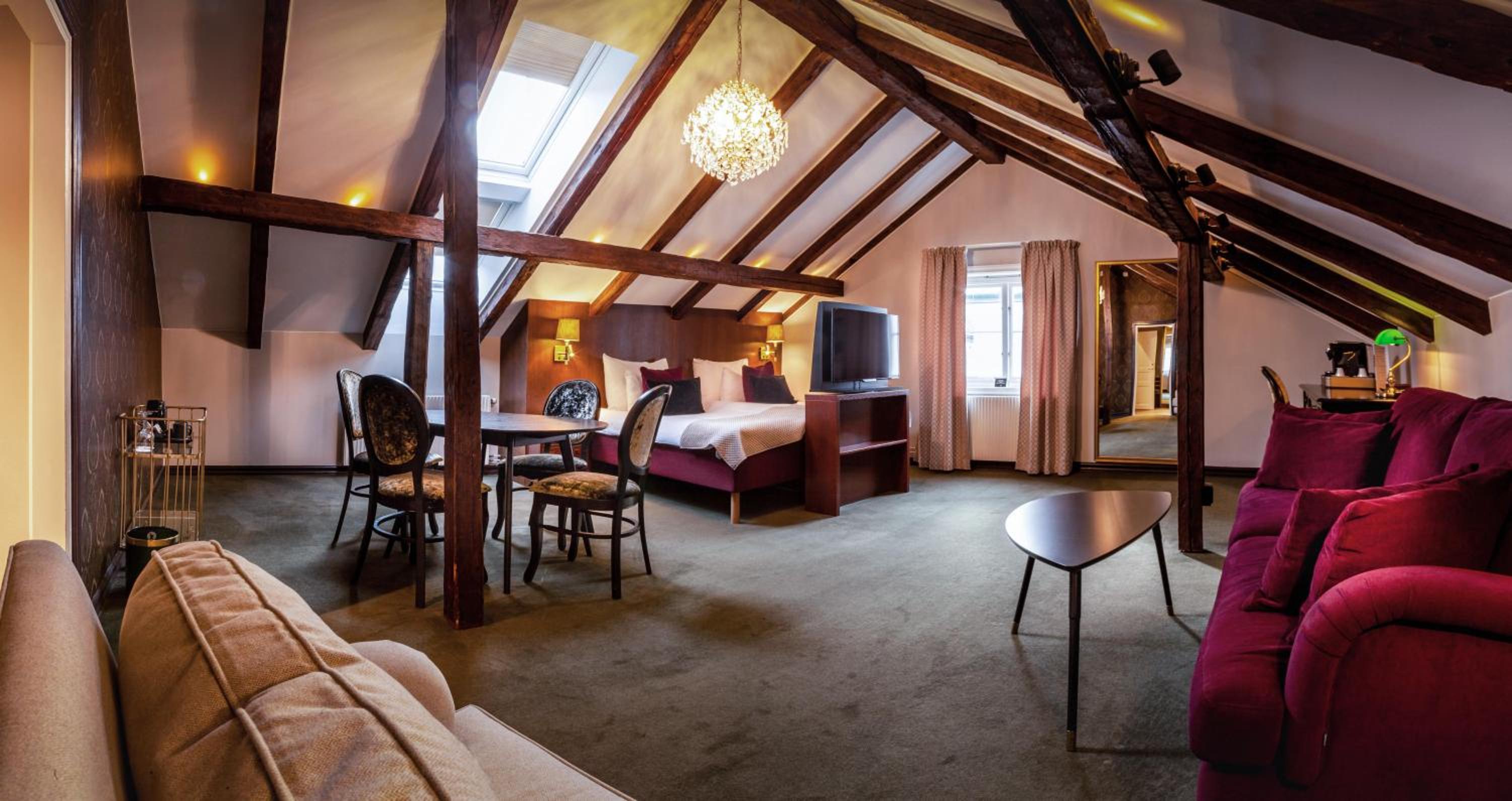 Junior Suite - Photo 6