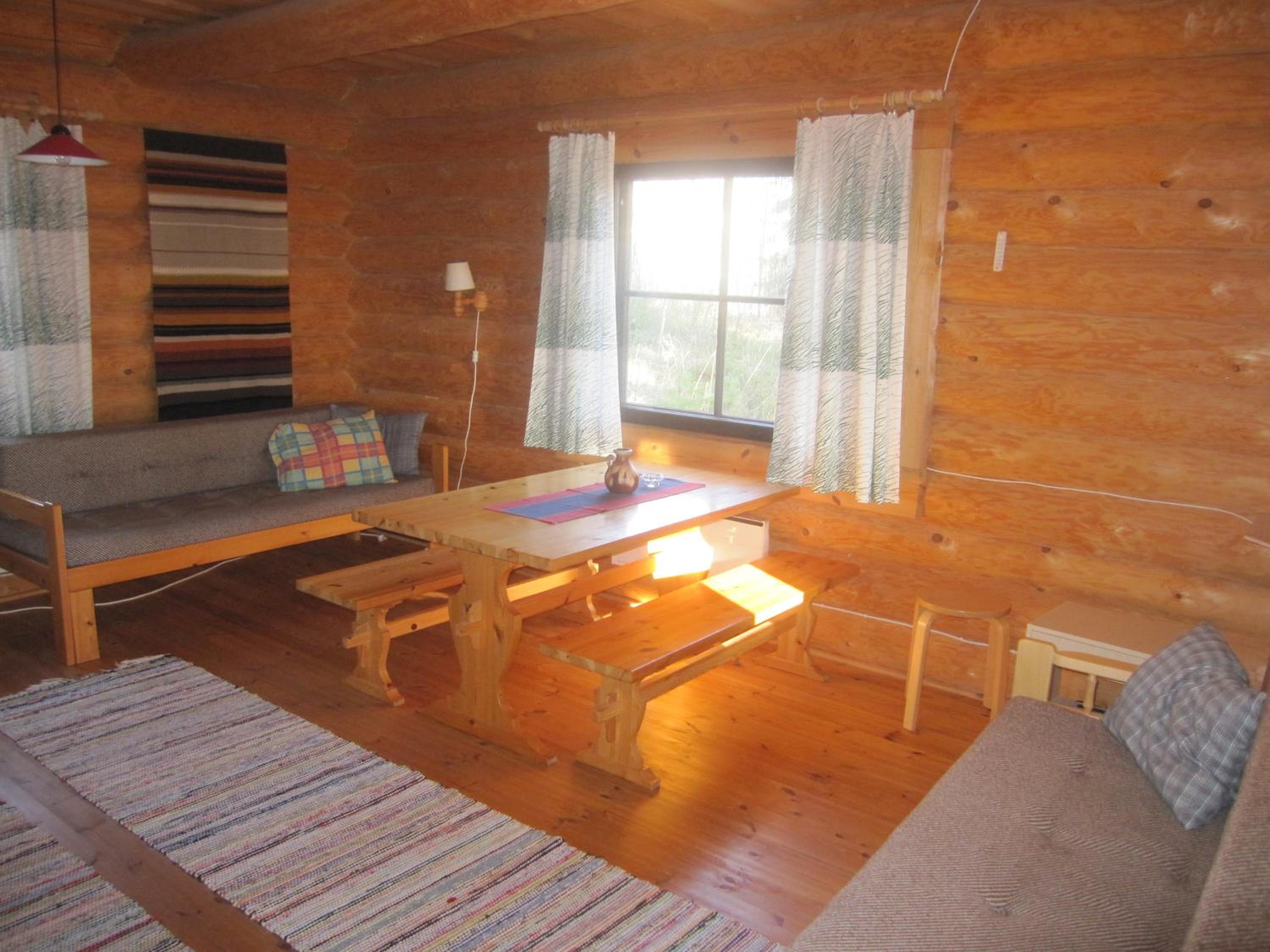 Economy Cabin with External Toilet photo 1
