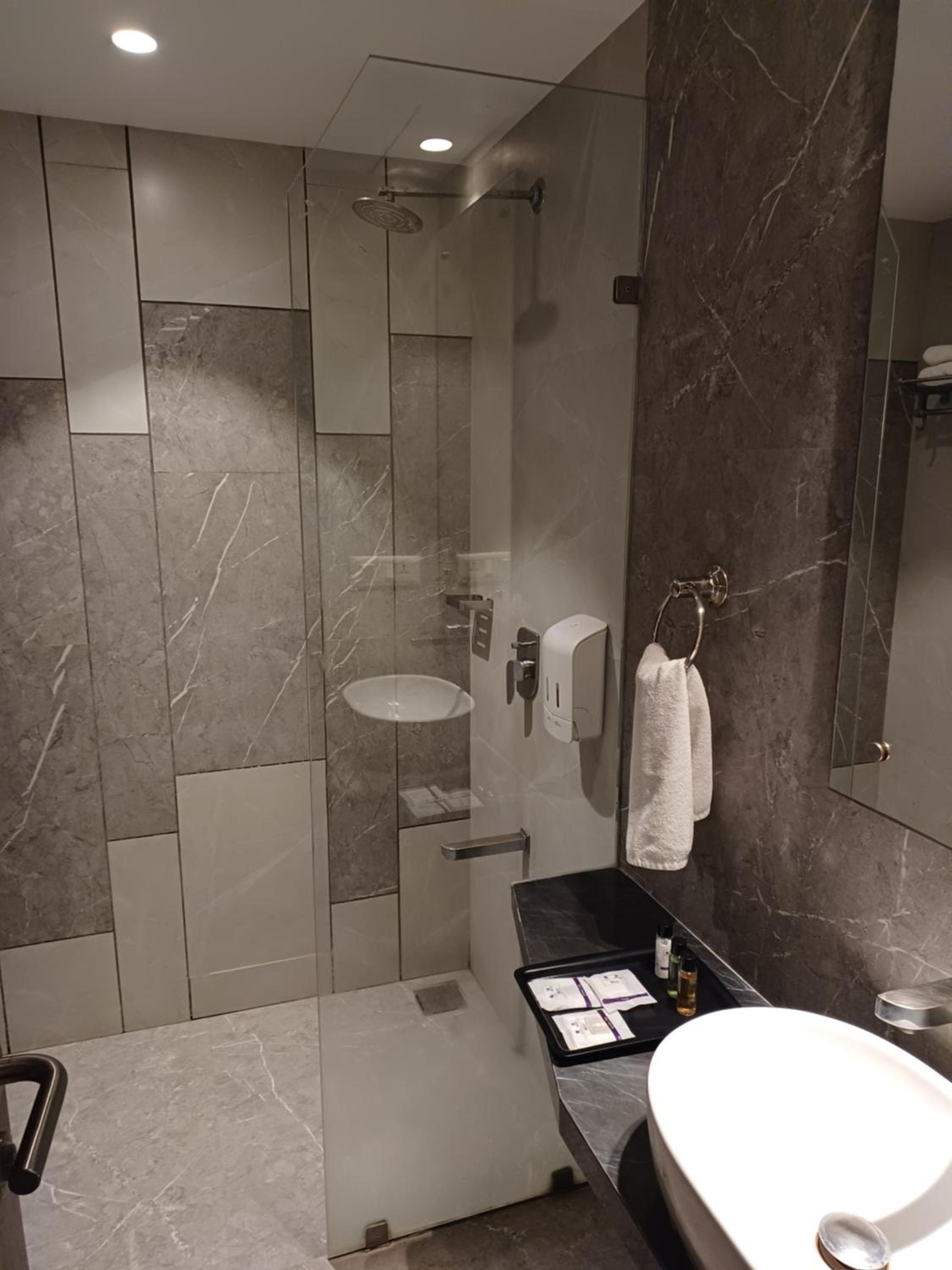 Standard Room - Photo 7