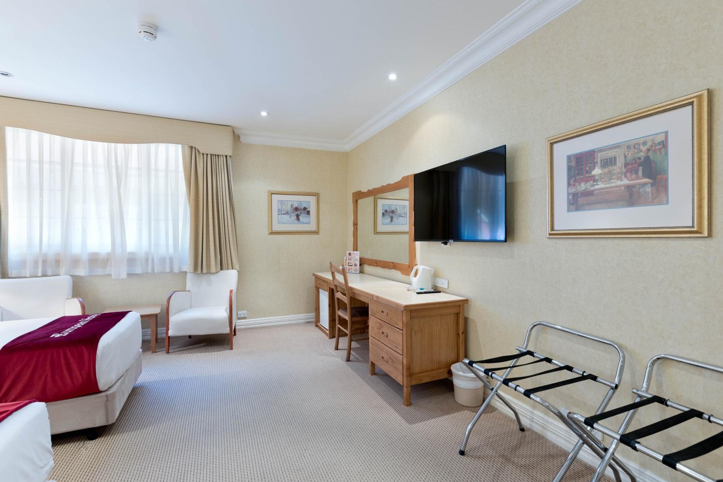 Superior Twin Room - Photo 5