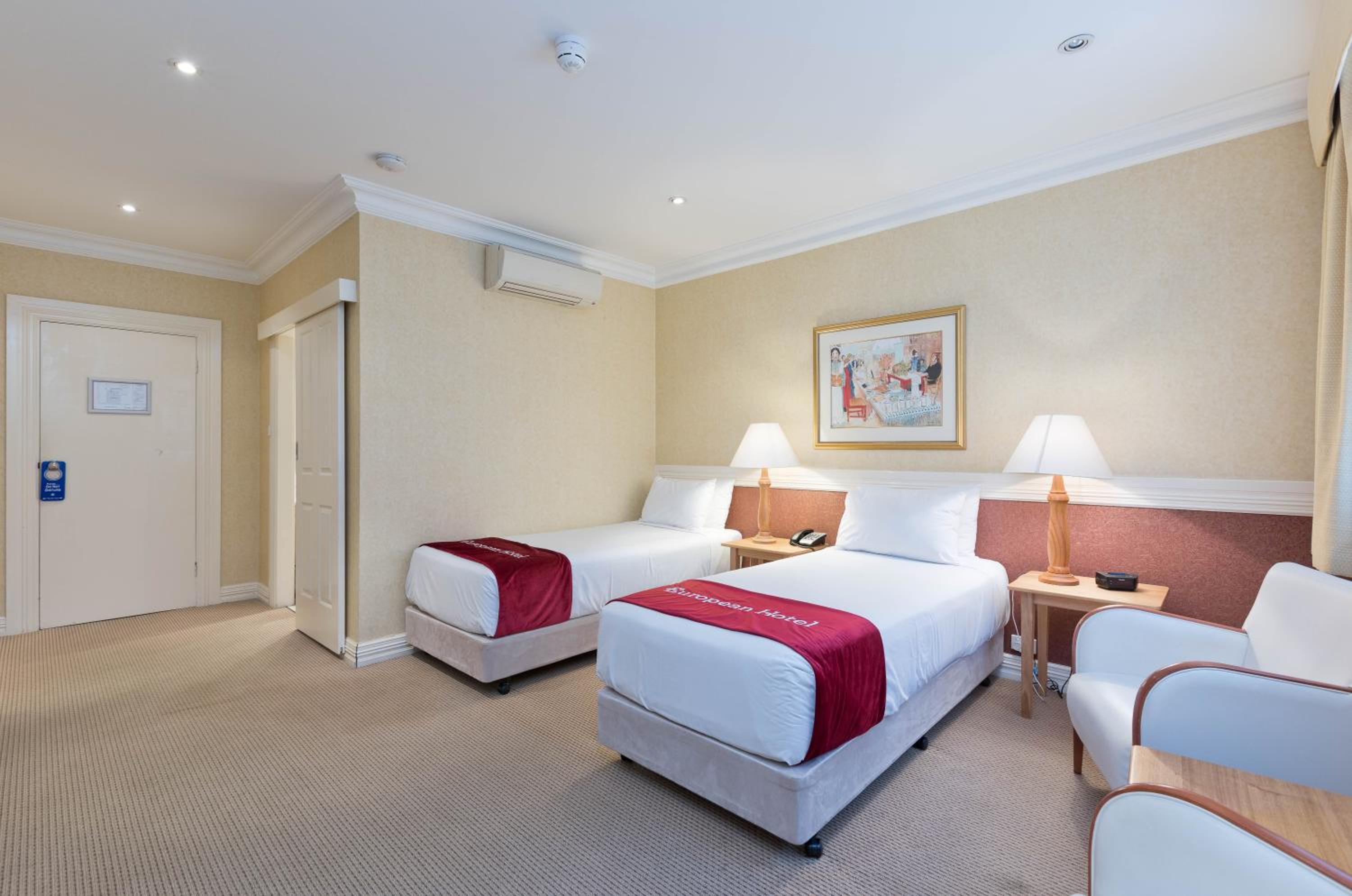Superior Twin Room - Photo 1
