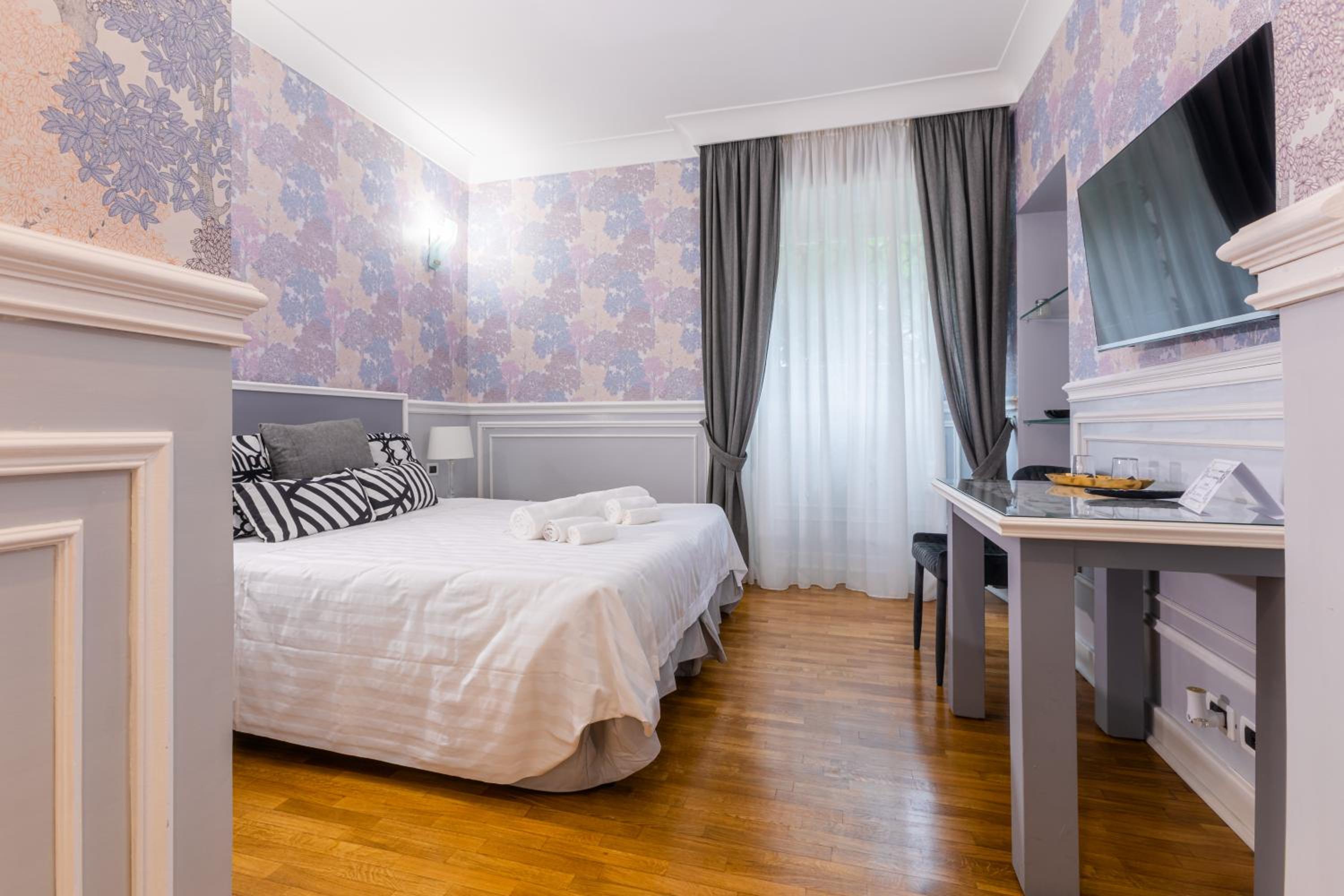 King Room with Garden View photo 2