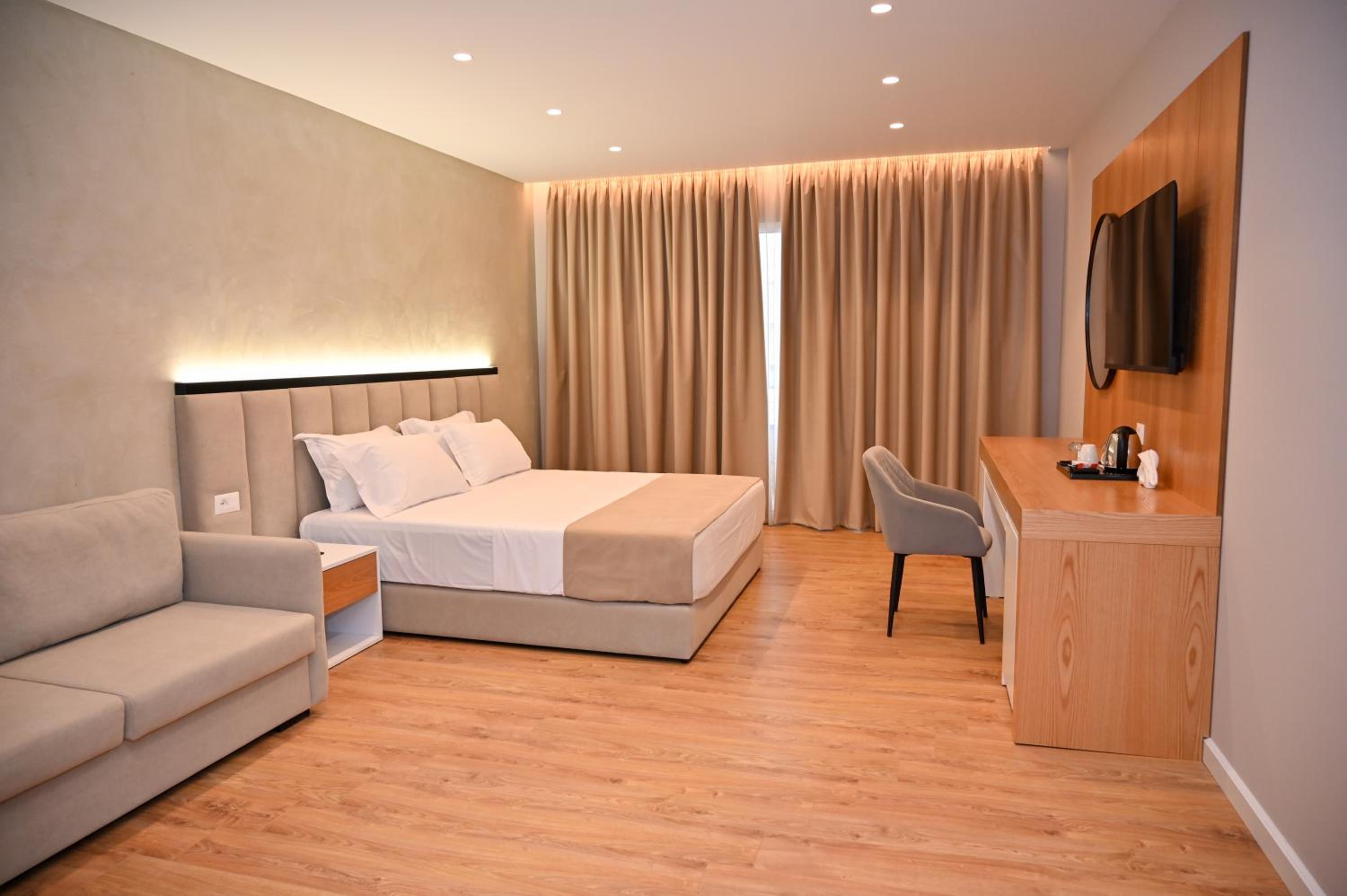 Suite with City View