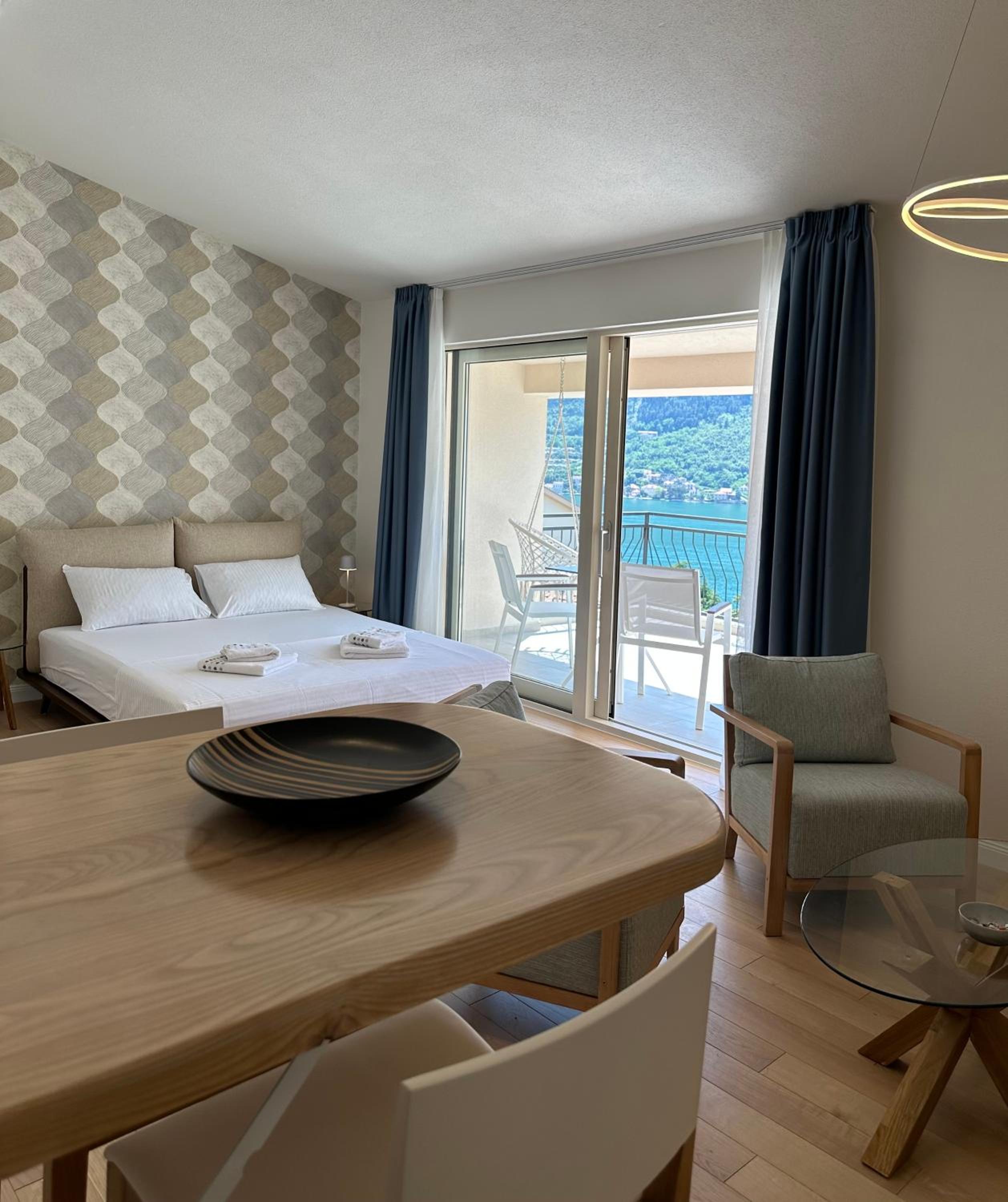 Studio with Sea View