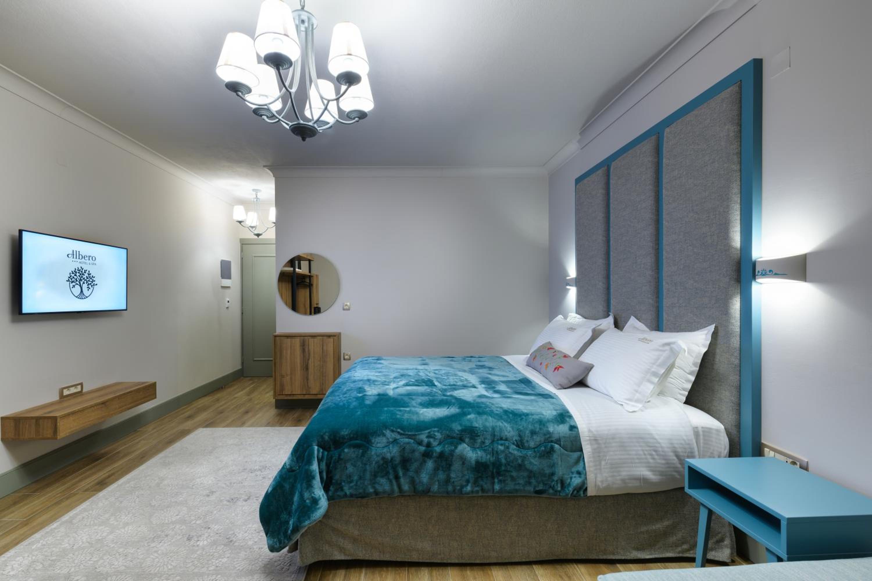 Superior Triple Room