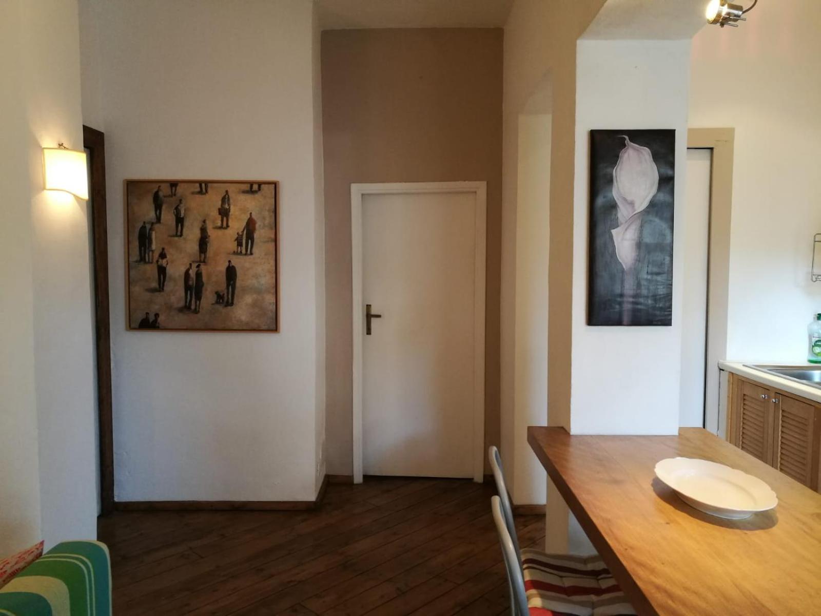 One-Bedroom House photo 1