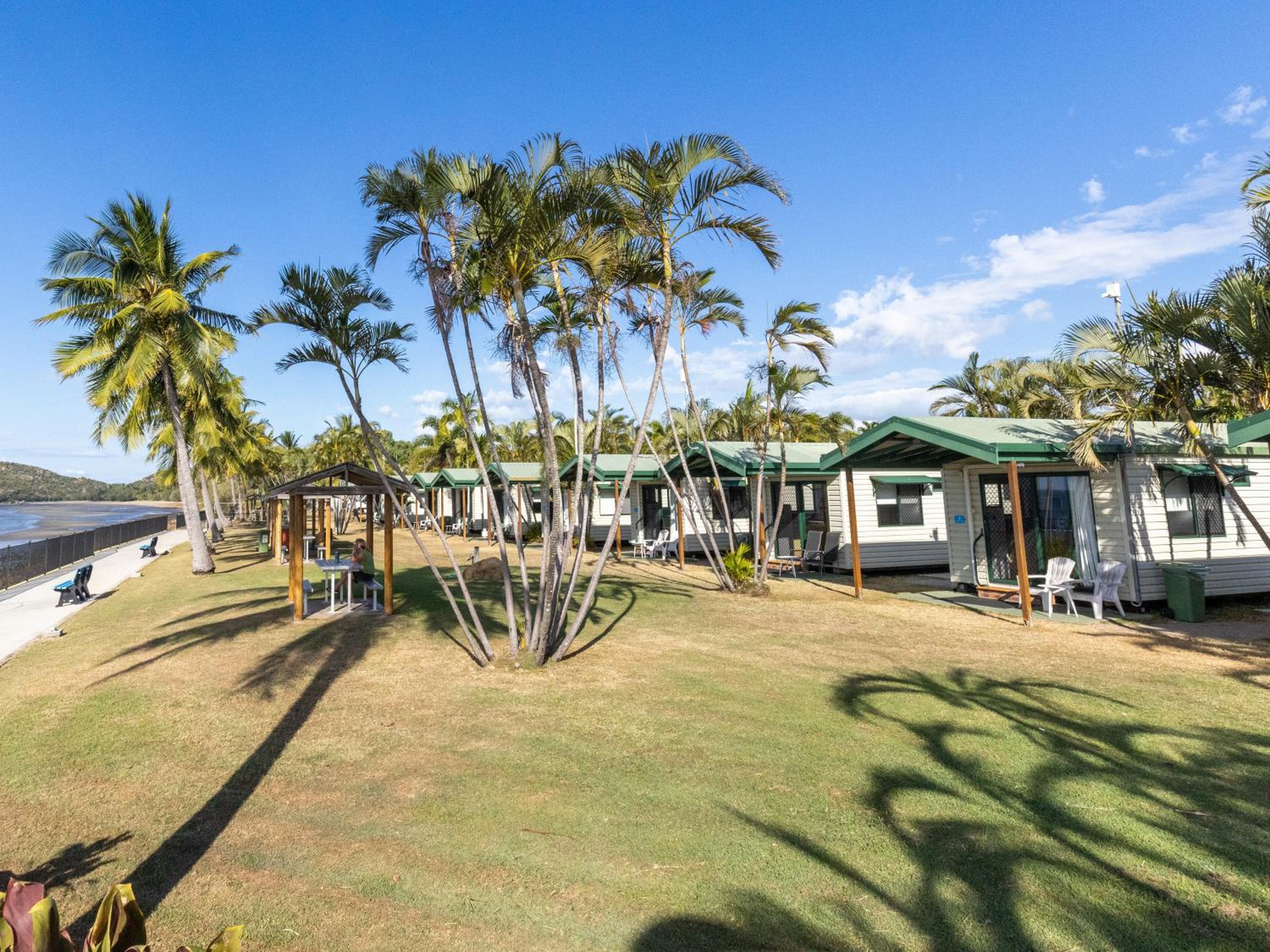 Beachfront Cabin photo 3