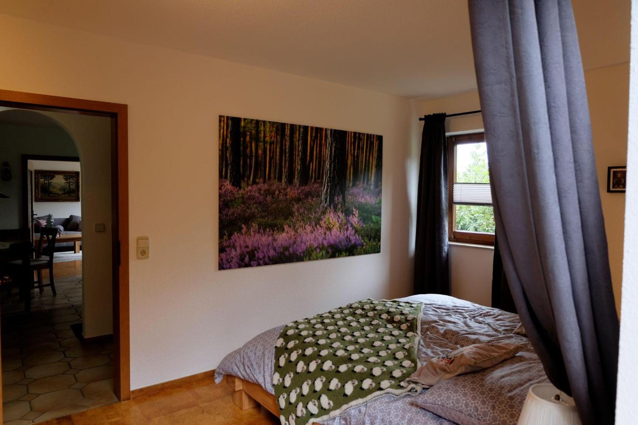 One-Bedroom Apartment with Shower photo 1