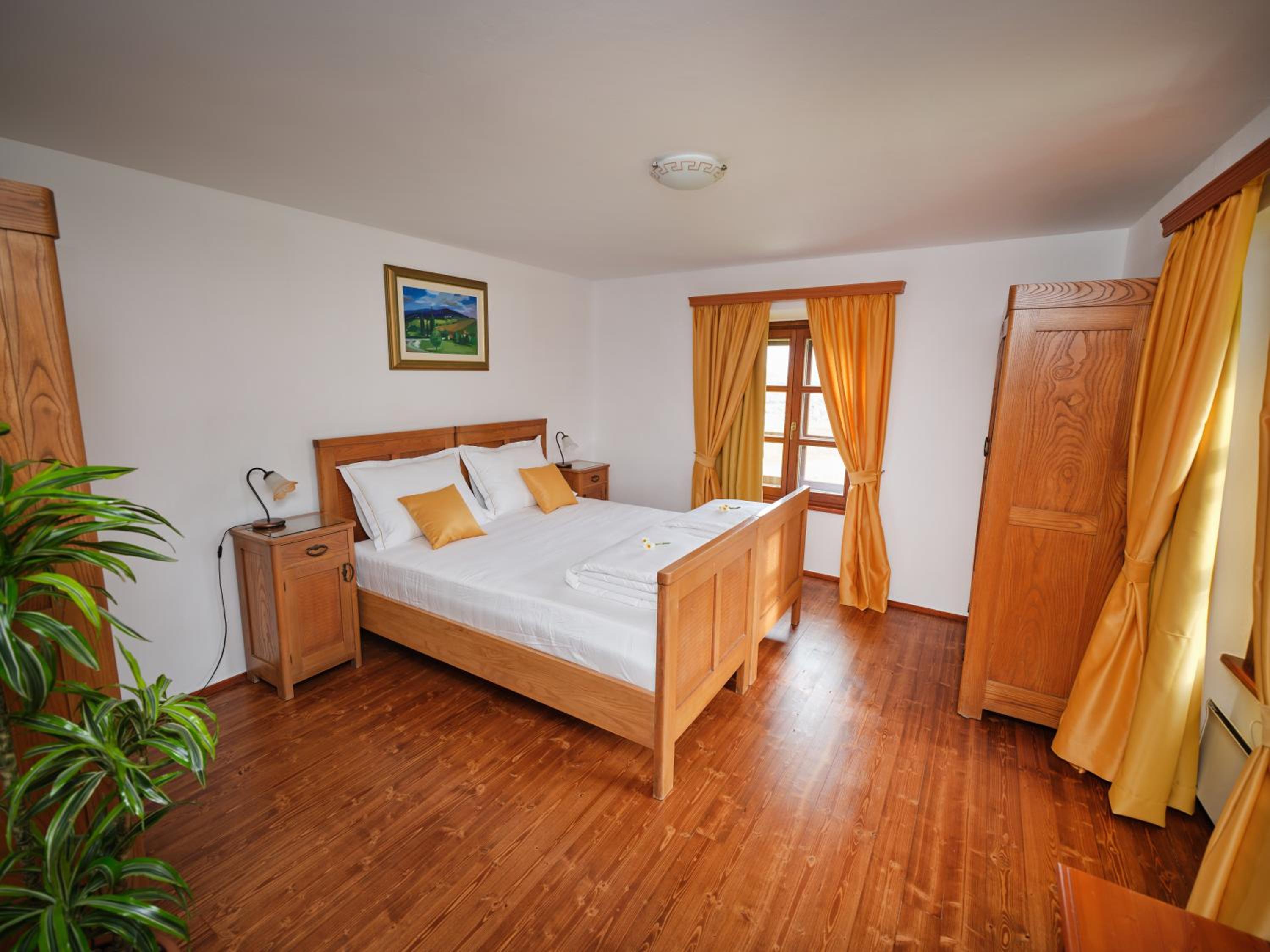 Apartment Trta - Photo 1