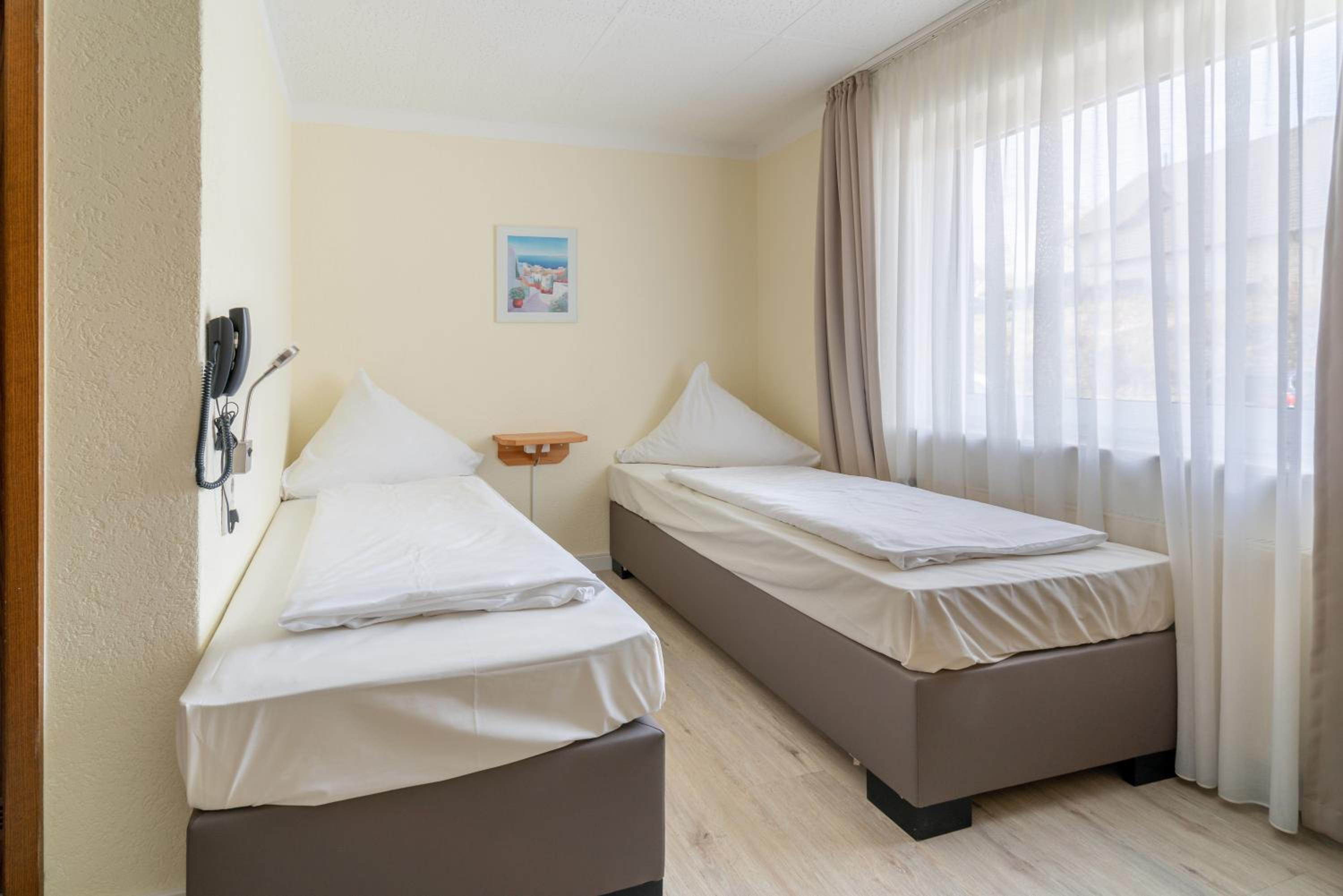 Standard Single Room photo 2