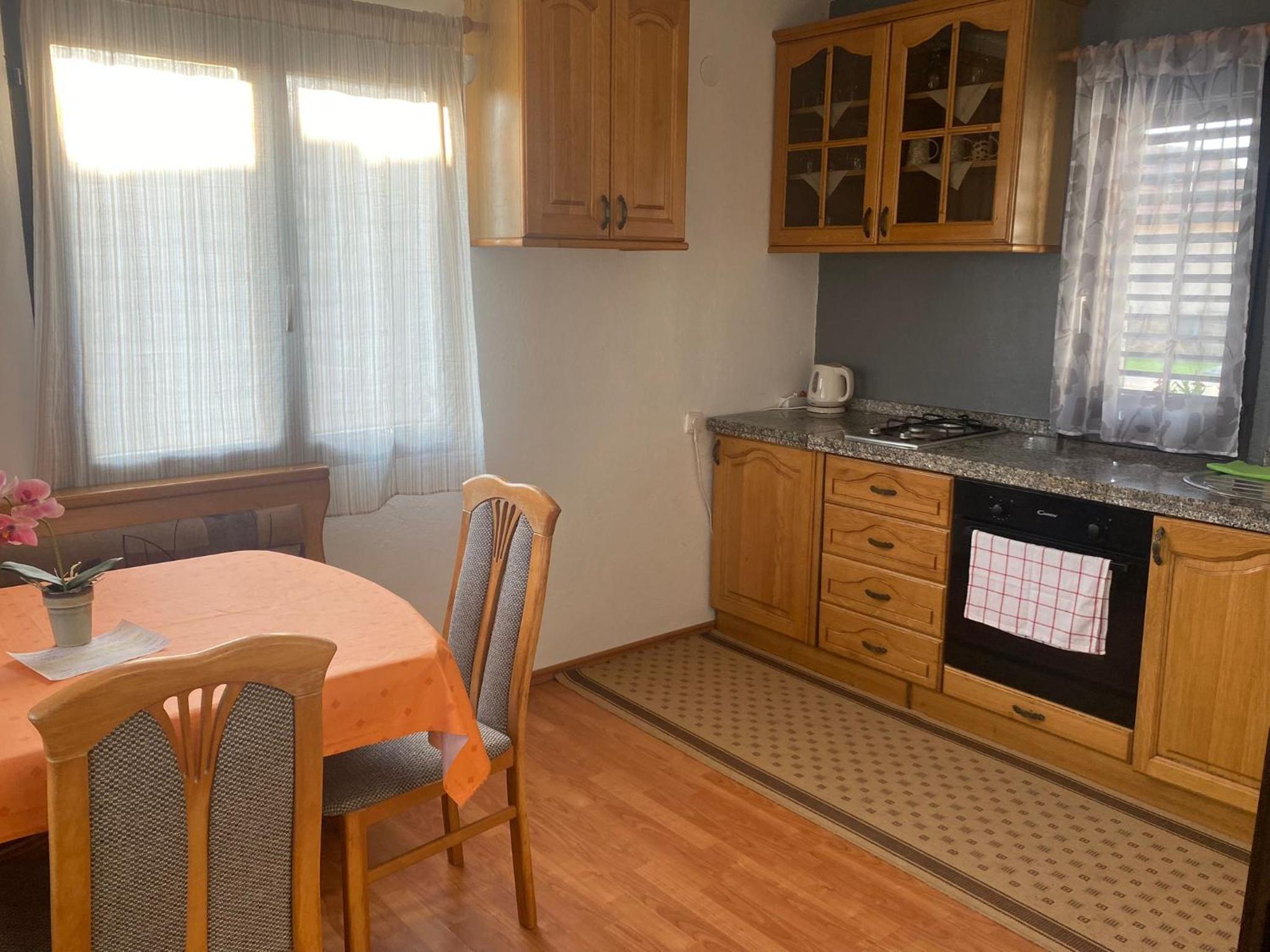 One-Bedroom House - Photo 17