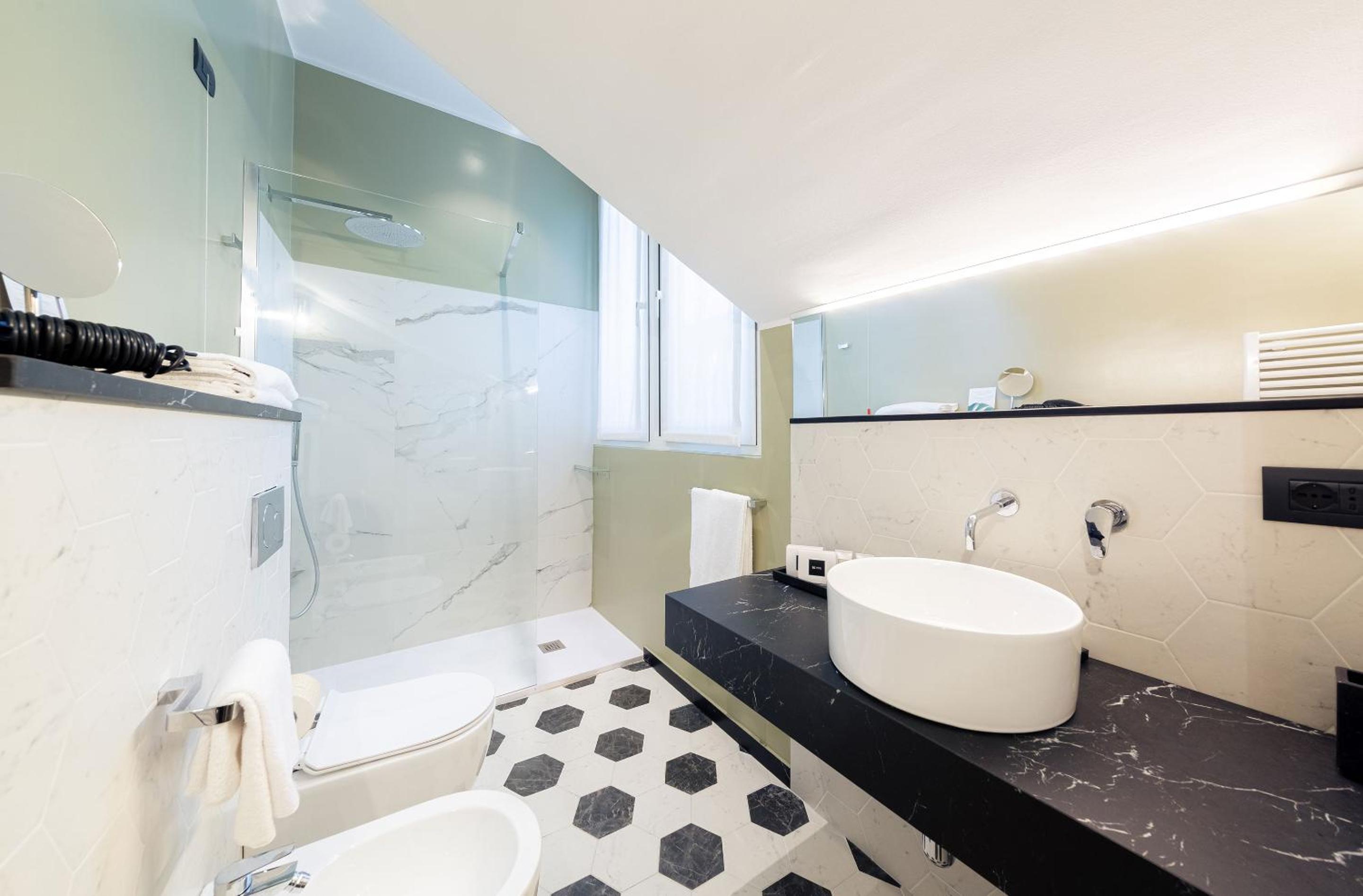 Executive Triple Room photo 2