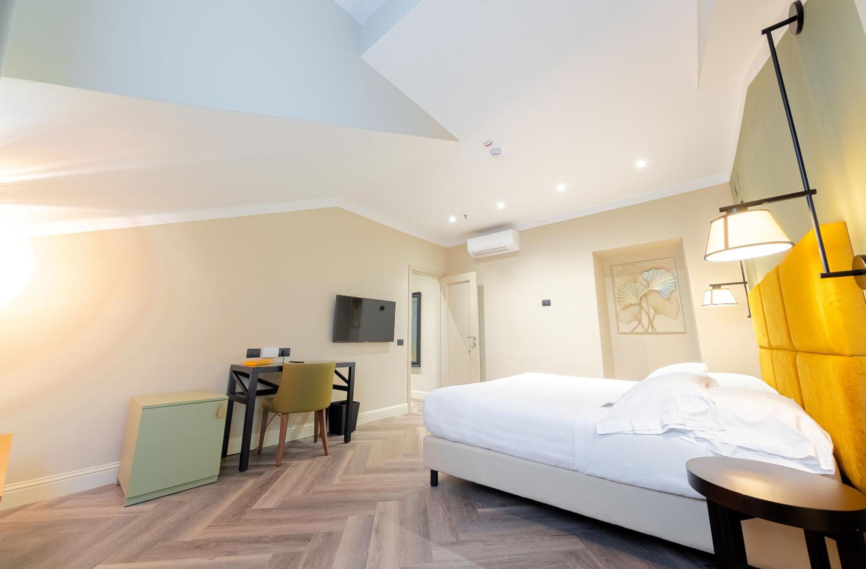 Executive Triple Room photo 3