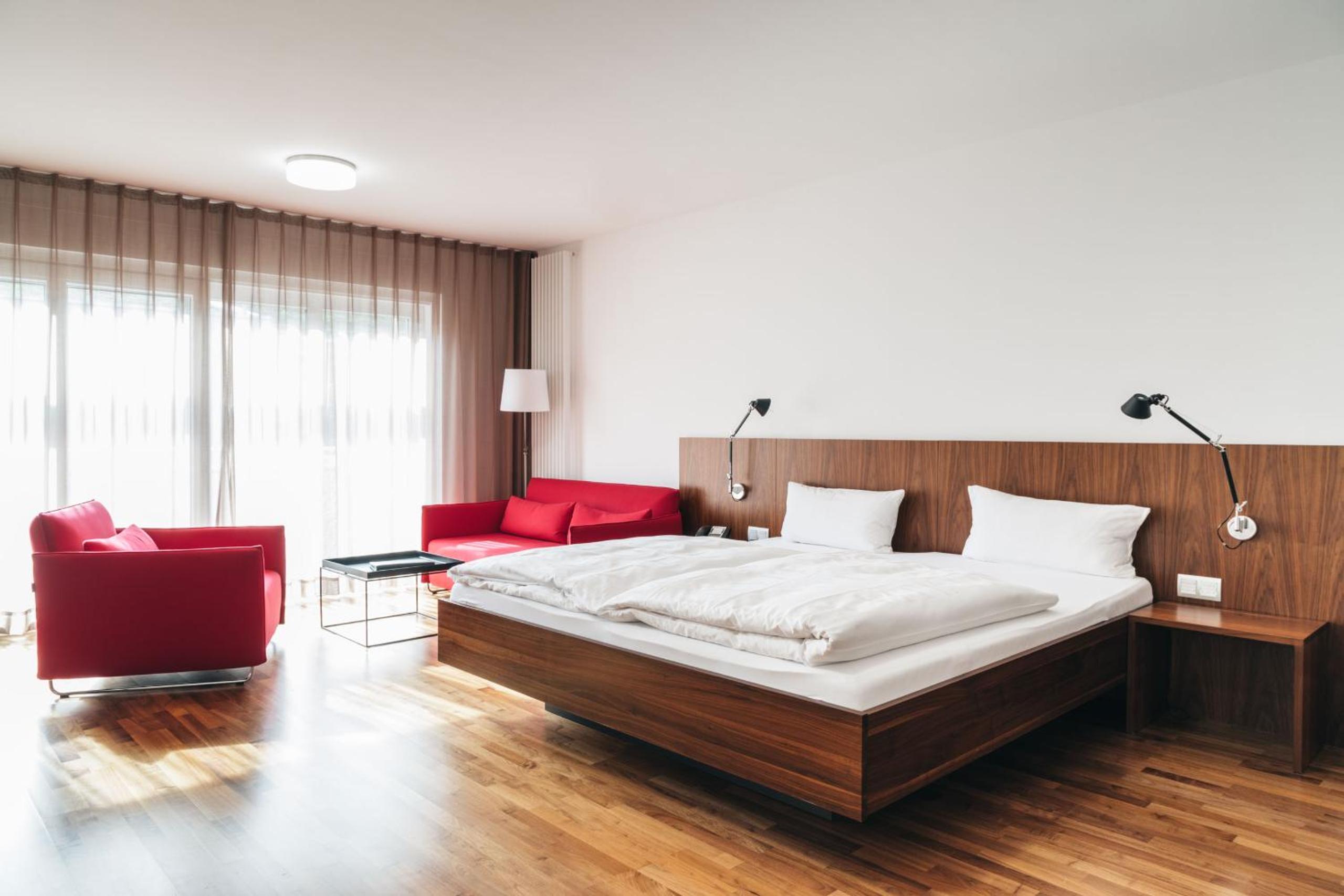 Double room in apartment house photo 2