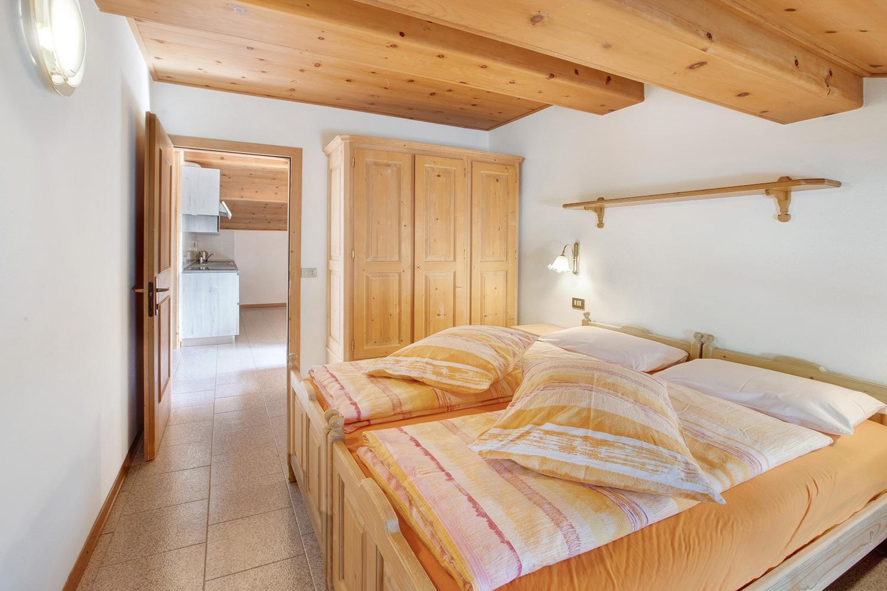 Two-Bedroom Deluxe Apartment with Balcony