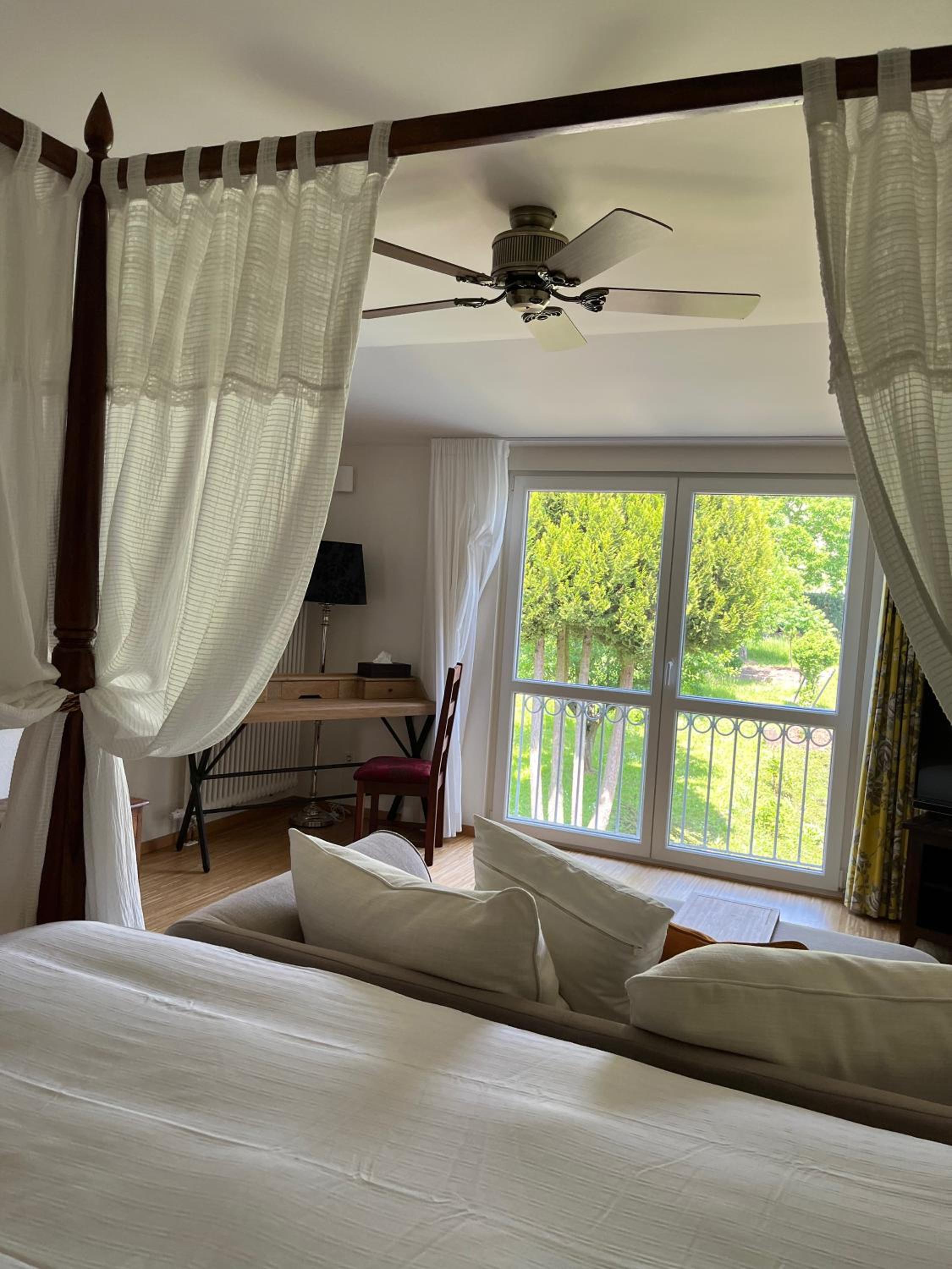 Double Room with Garden View photo 3