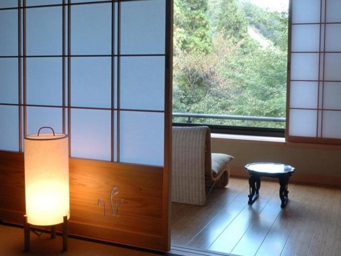 Japanese-Style Large Room with Open-Air Hot Spring Bath【Sawarabi】