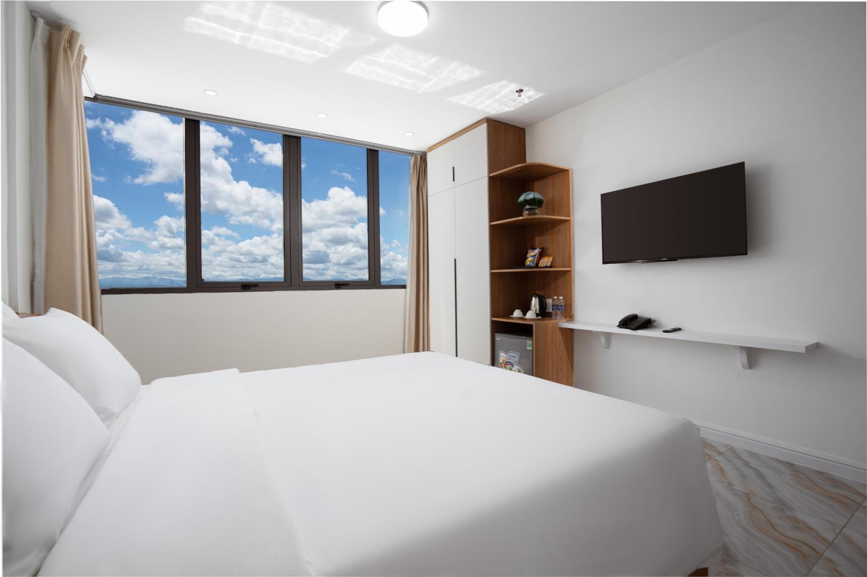 Double Room - Photo 9