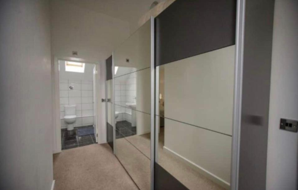 One-Bedroom House photo 2