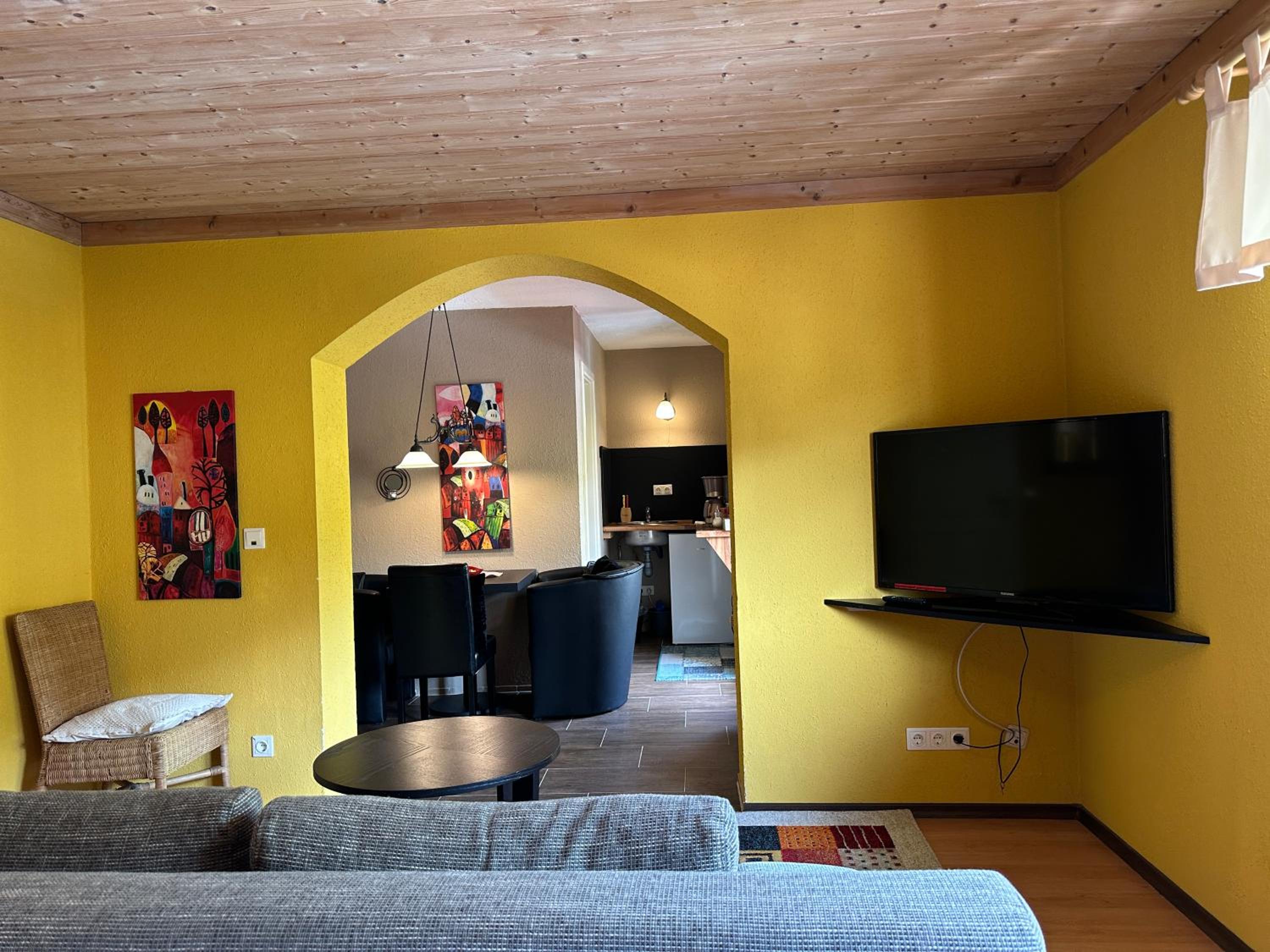 Deluxe Double Room with Balcony photo 2