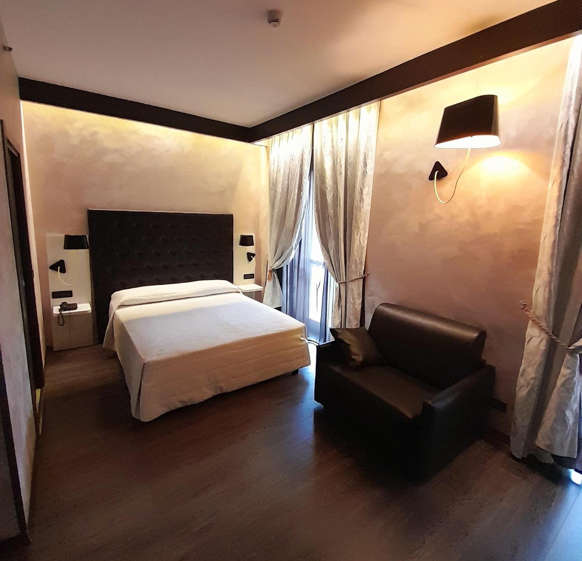 Junior Suite - Photo 7