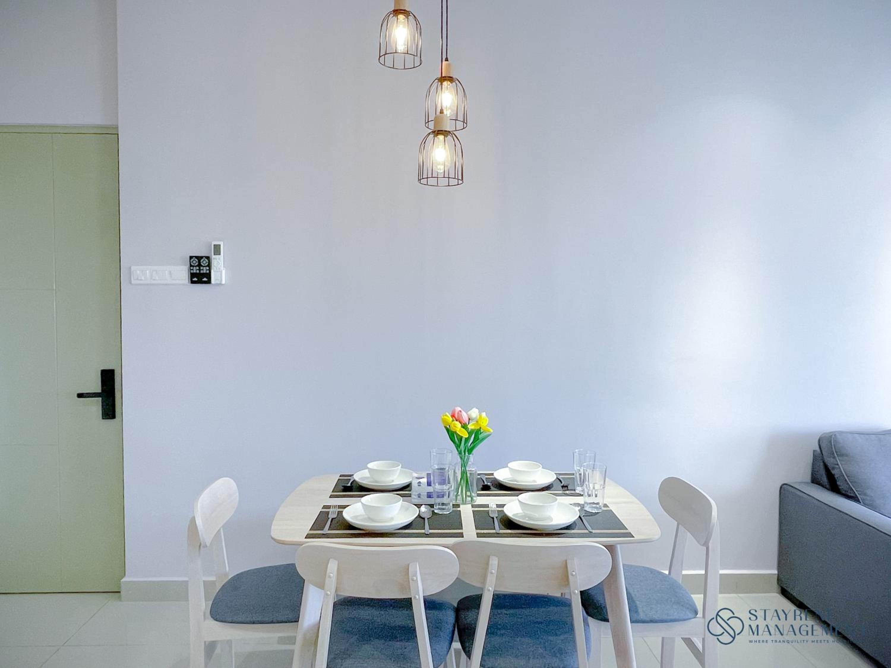 Apartment with Sea View - Photo 9