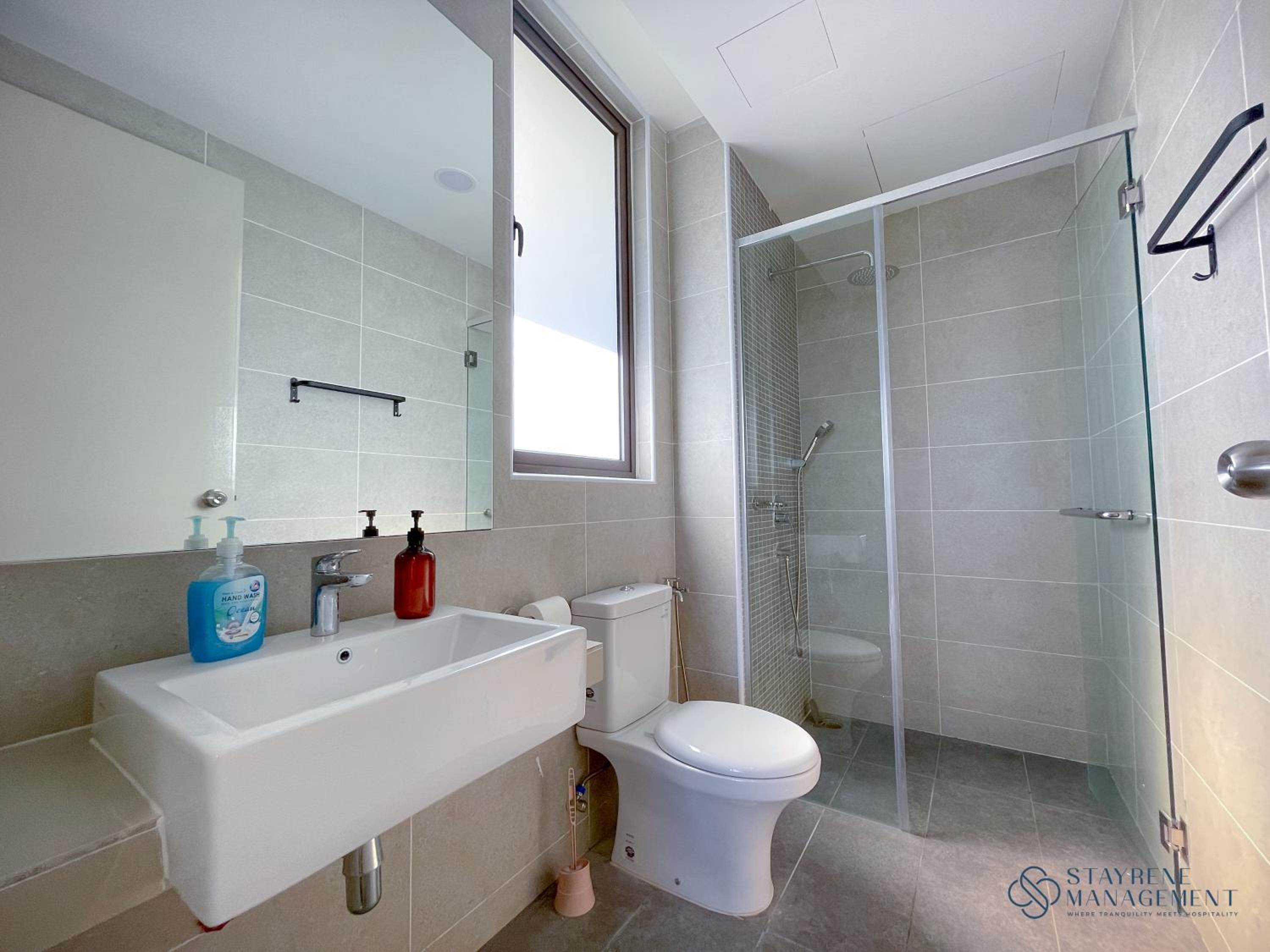 Apartment with Sea View - Photo 10