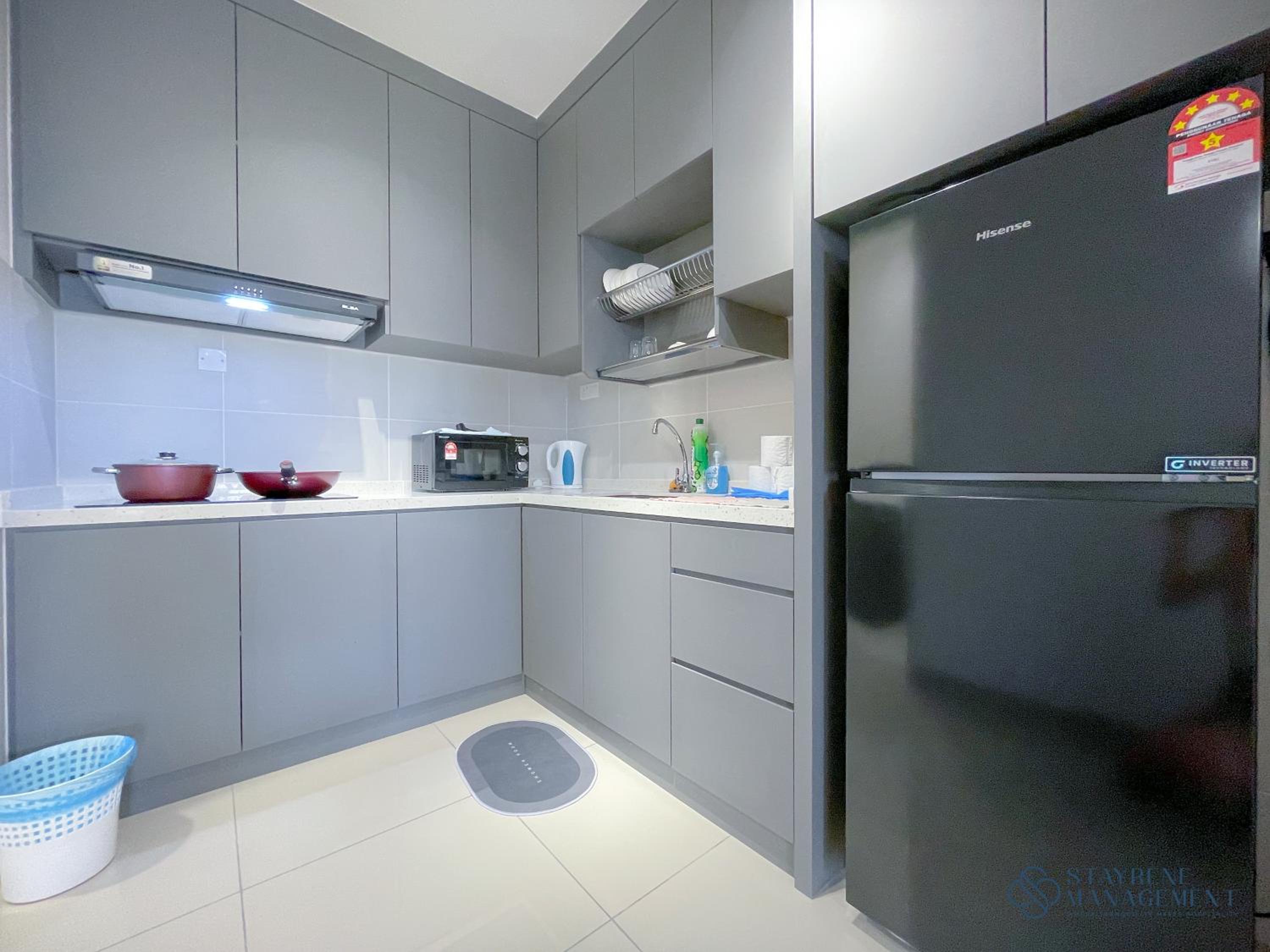 Apartment with Sea View - Photo 8