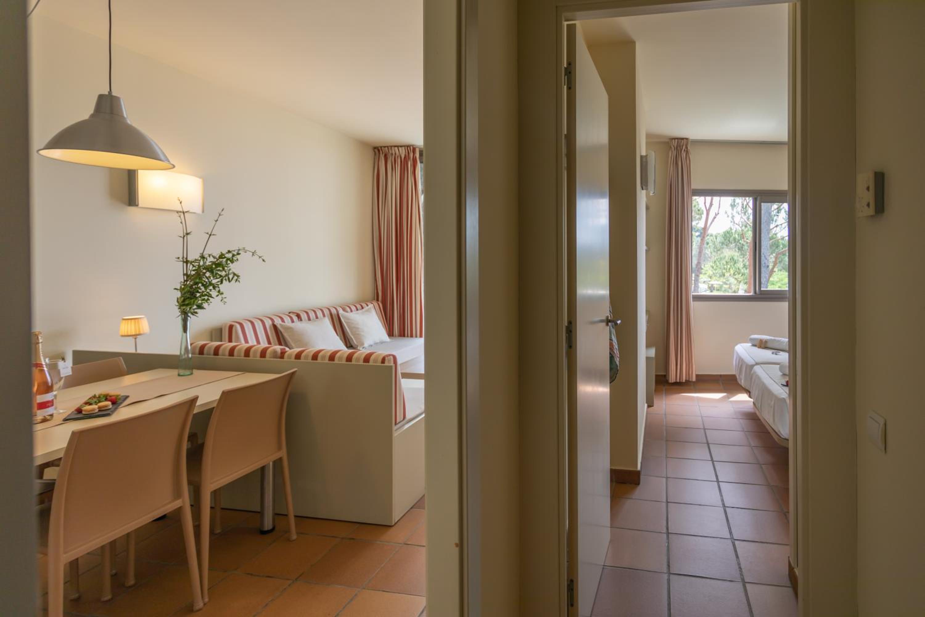 Apartamento de Dos Habitaciones con Terraza (4 Adultos)