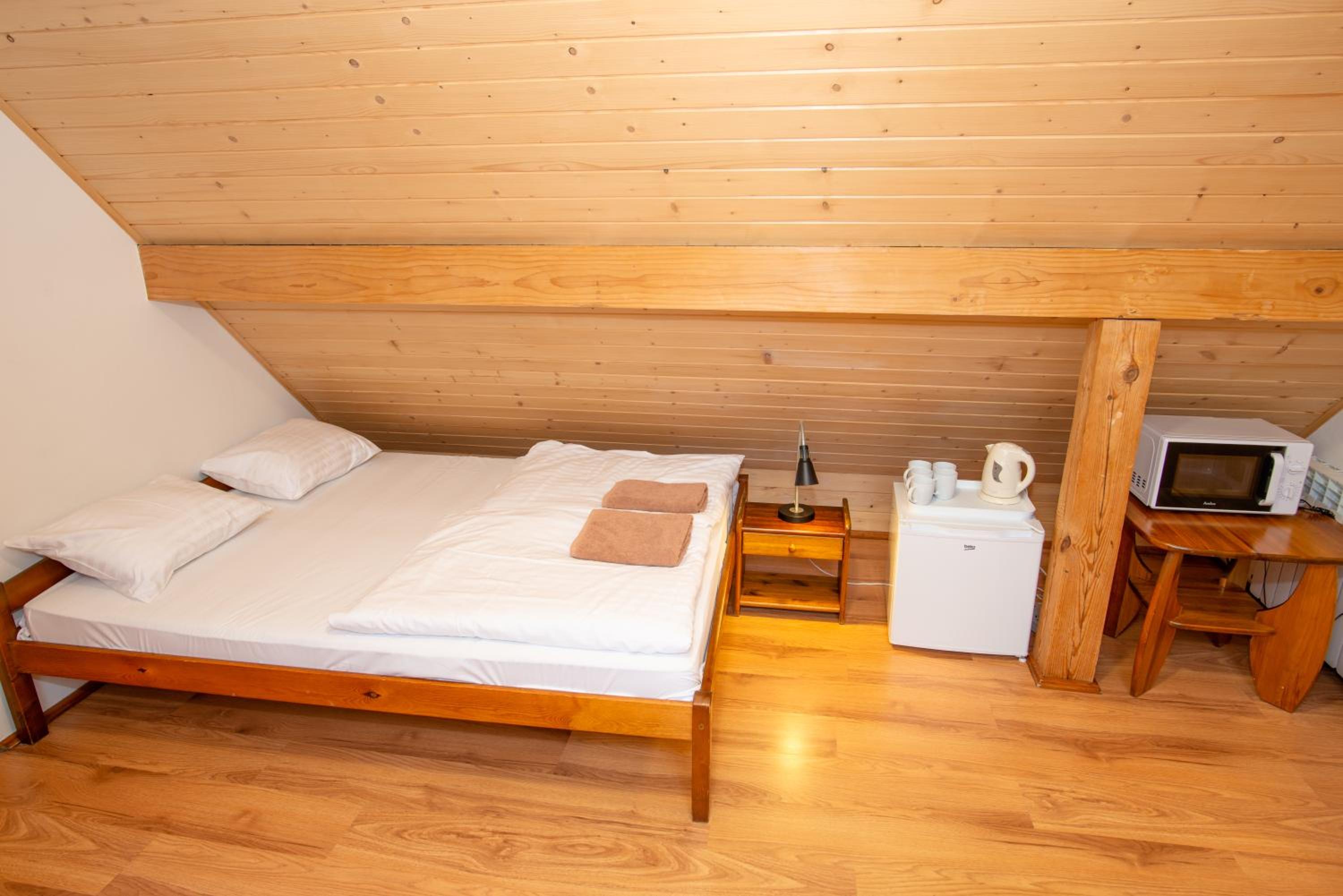 Family Studio - Photo 11